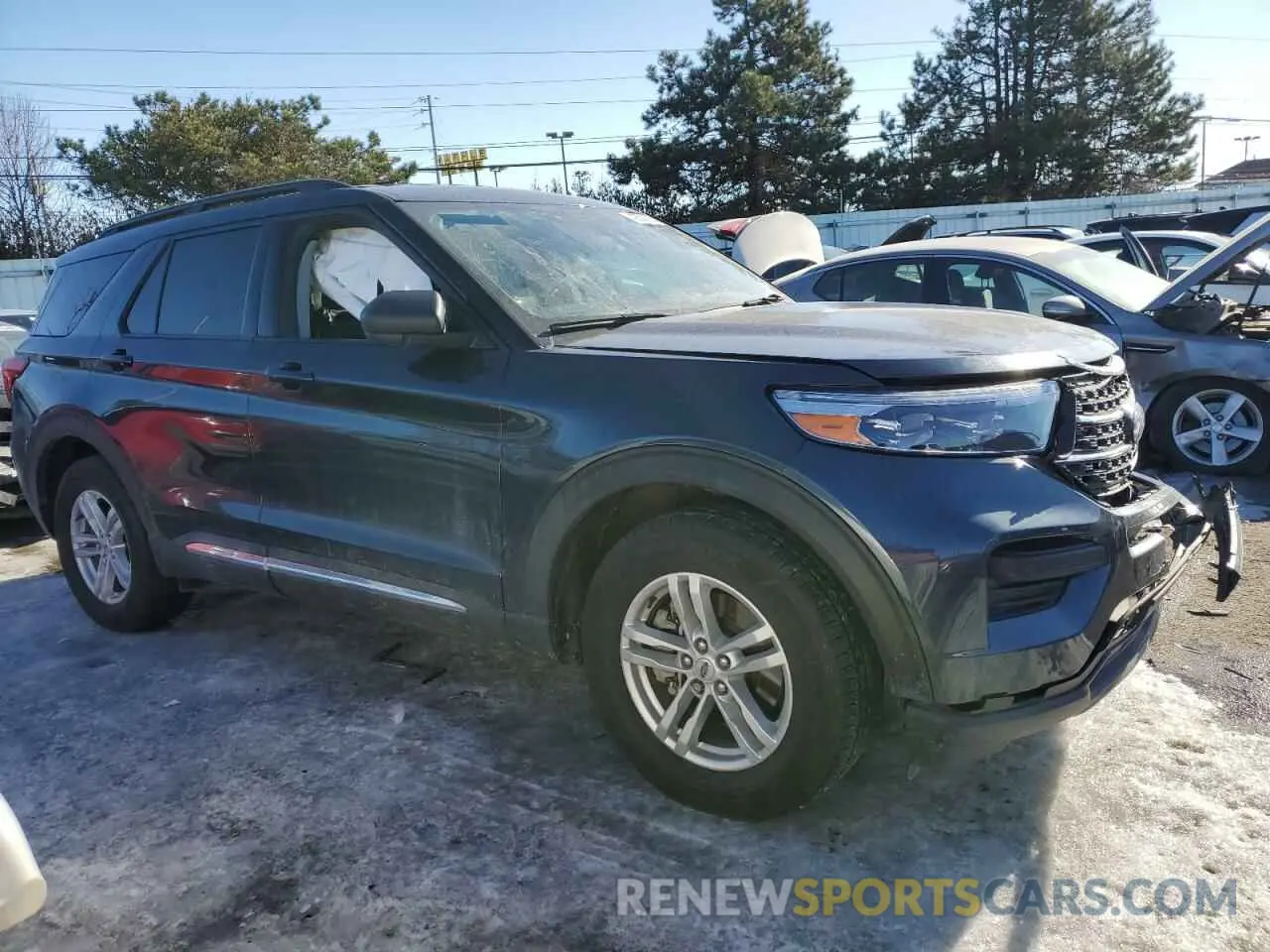 4 Photograph of a damaged car 1FMSK7DH4NGC17704 FORD EXPLORER 2022