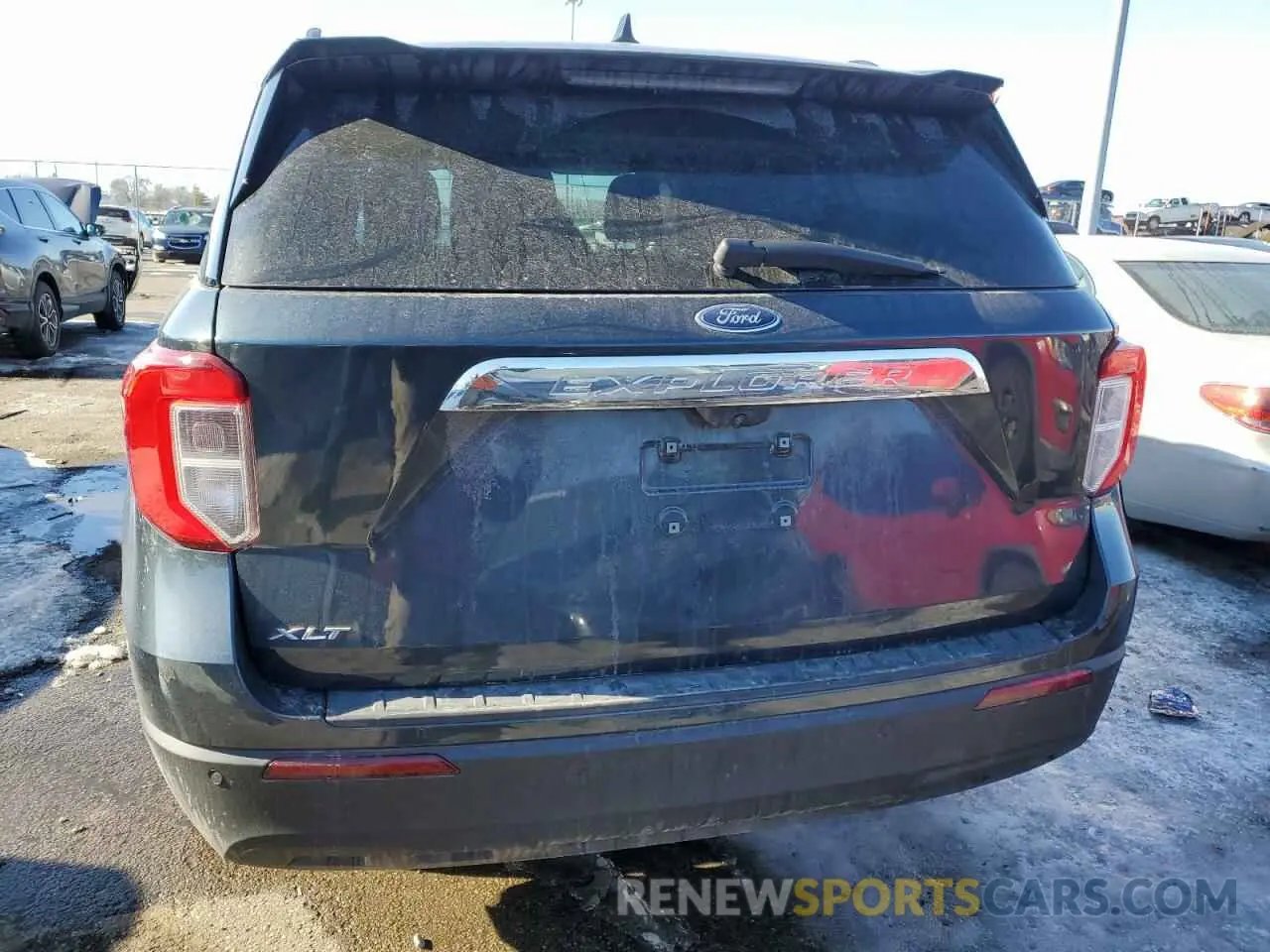 6 Photograph of a damaged car 1FMSK7DH4NGC17704 FORD EXPLORER 2022