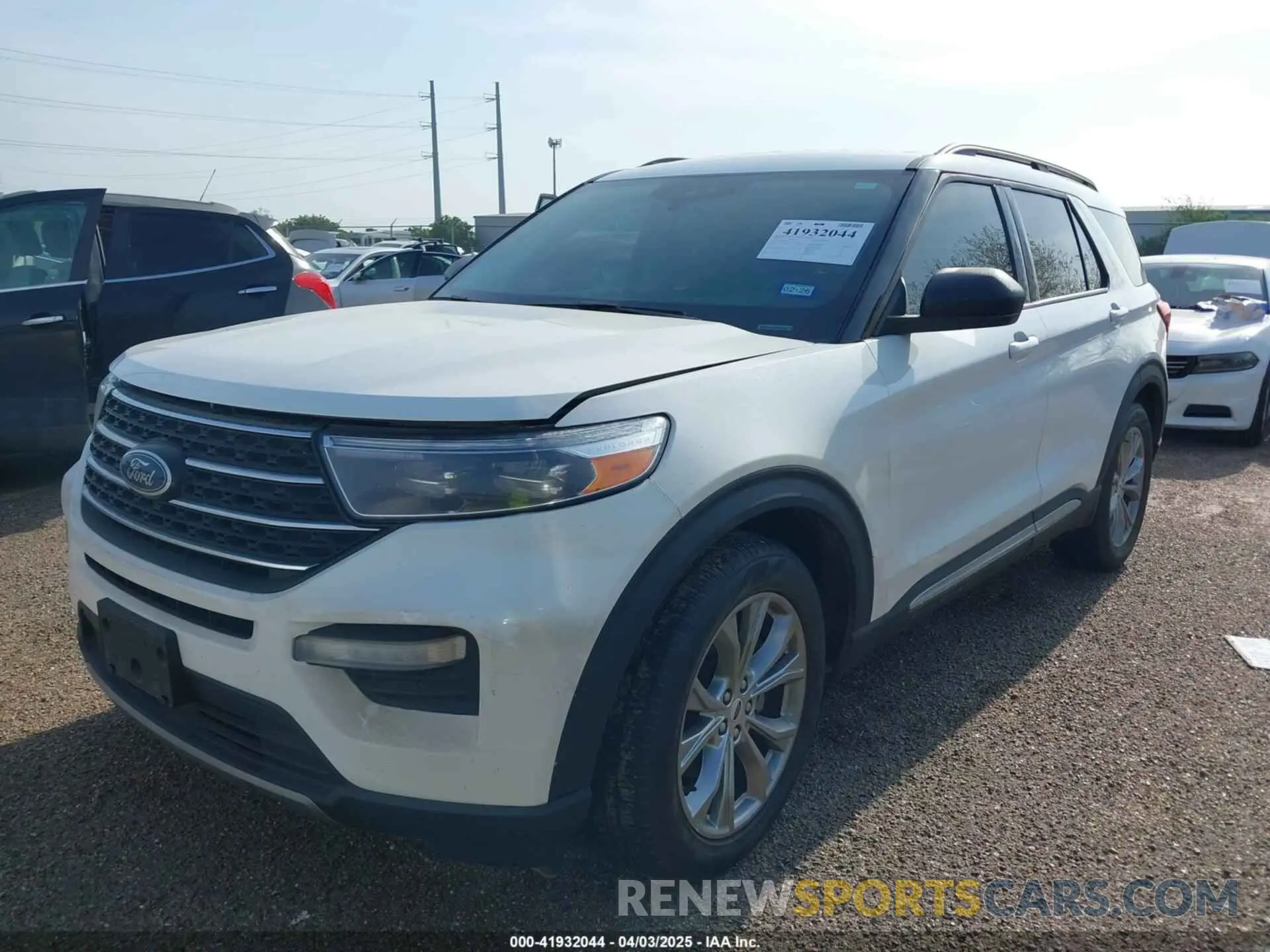2 Photograph of a damaged car 1FMSK7DH6NGC49022 FORD EXPLORER 2022