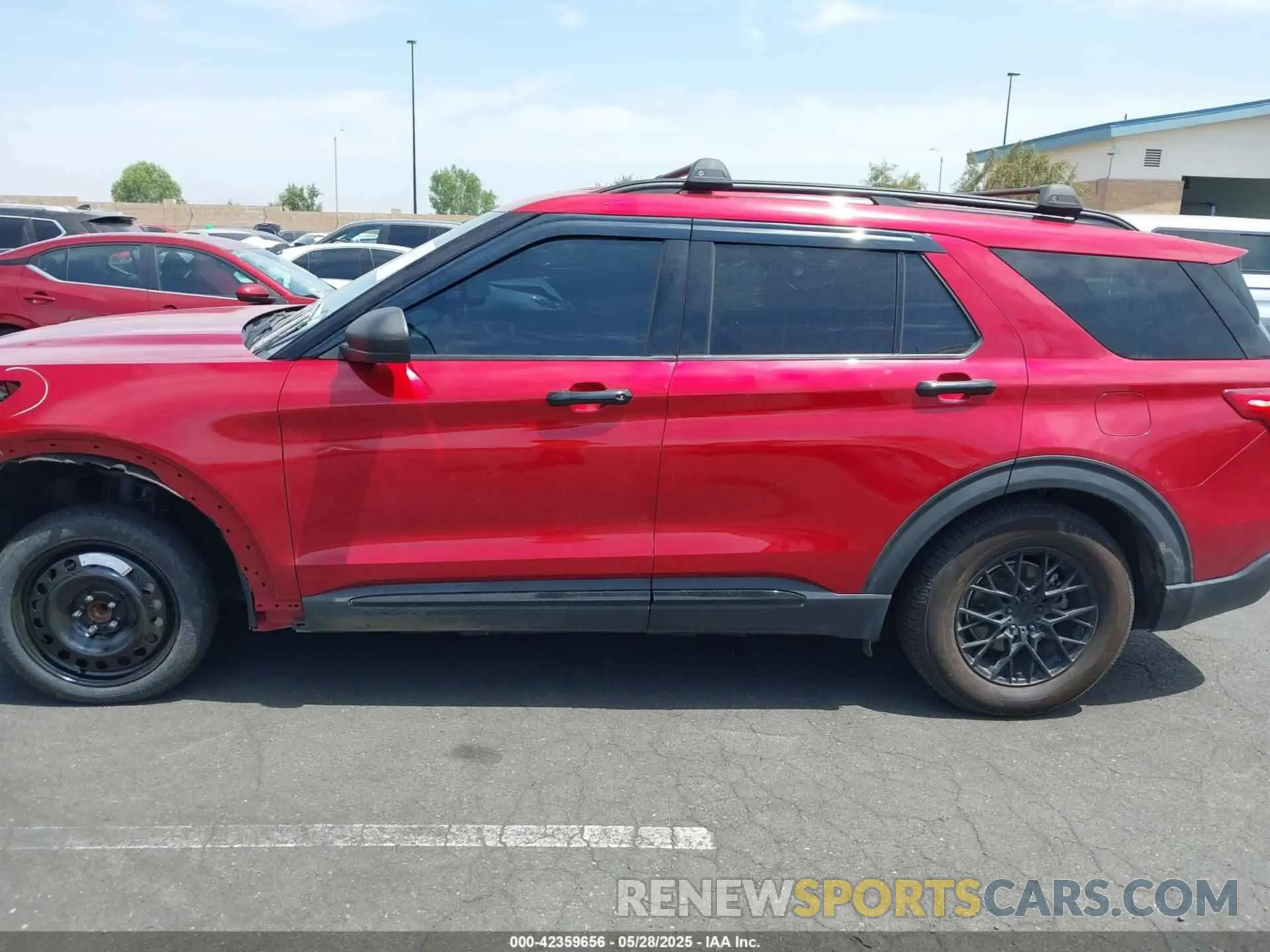 14 Photograph of a damaged car 1FMSK7DH7NGA14385 FORD EXPLORER 2022