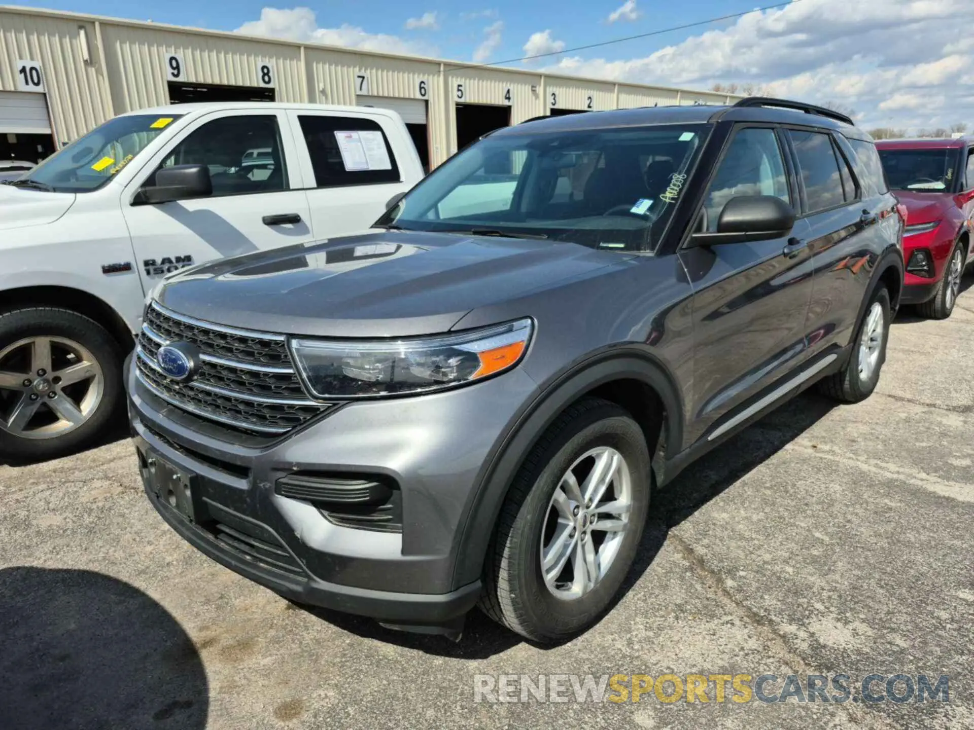 5 Photograph of a damaged car 1FMSK7DH7NGA26827 FORD EXPLORER 2022