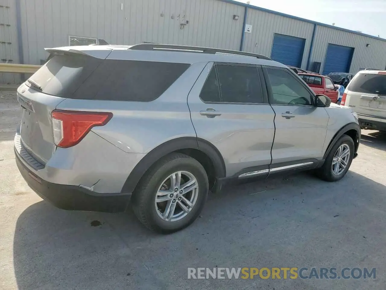 3 Photograph of a damaged car 1FMSK7DH7NGB88232 FORD EXPLORER 2022