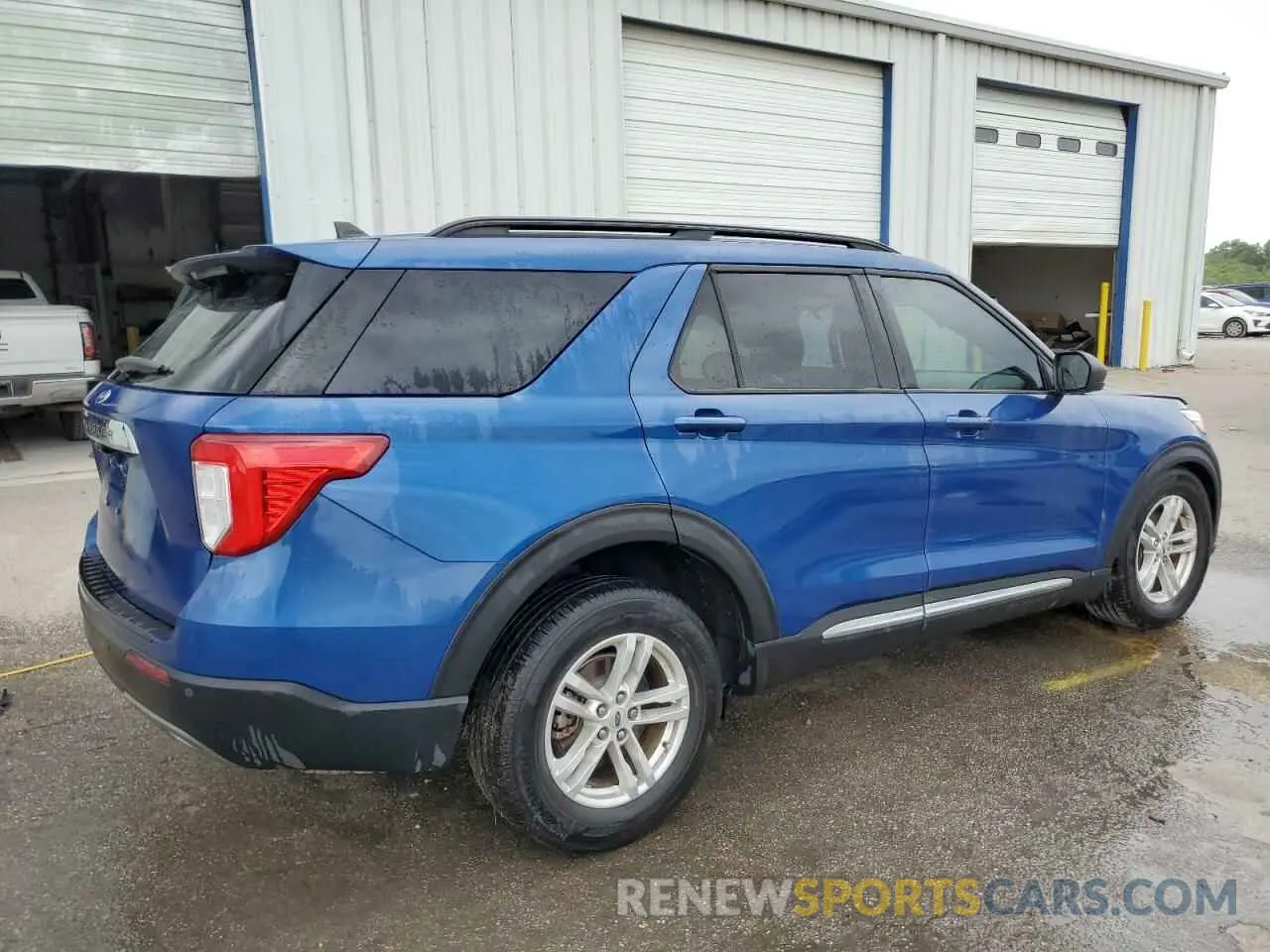 3 Photograph of a damaged car 1FMSK7DH7NGC02324 FORD EXPLORER 2022