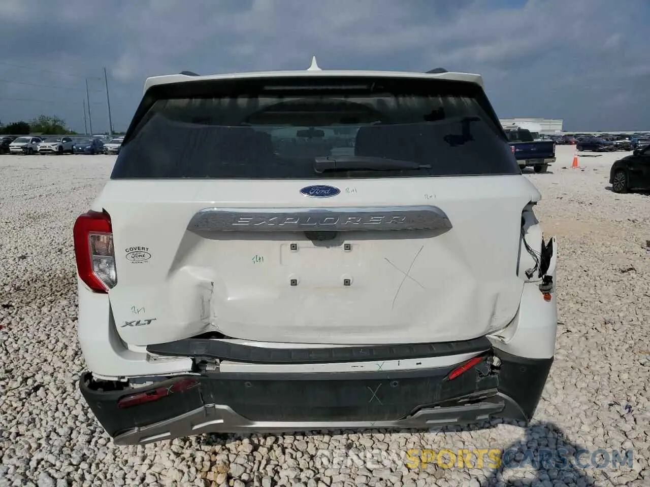 6 Photograph of a damaged car 1FMSK7DH7NGC28406 FORD EXPLORER 2022