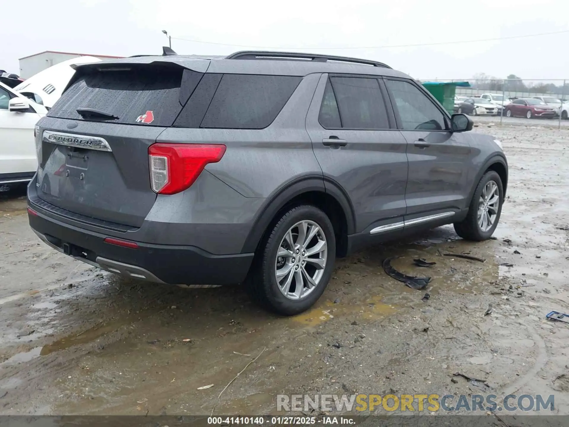 4 Photograph of a damaged car 1FMSK7DH8NGC08309 FORD EXPLORER 2022