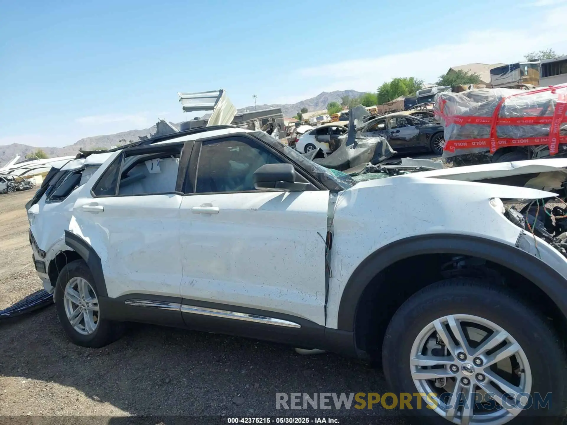 13 Photograph of a damaged car 1FMSK7DH9NGB26153 FORD EXPLORER 2022
