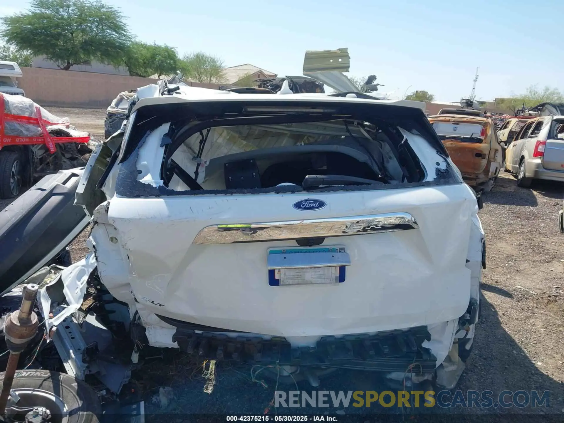 16 Photograph of a damaged car 1FMSK7DH9NGB26153 FORD EXPLORER 2022