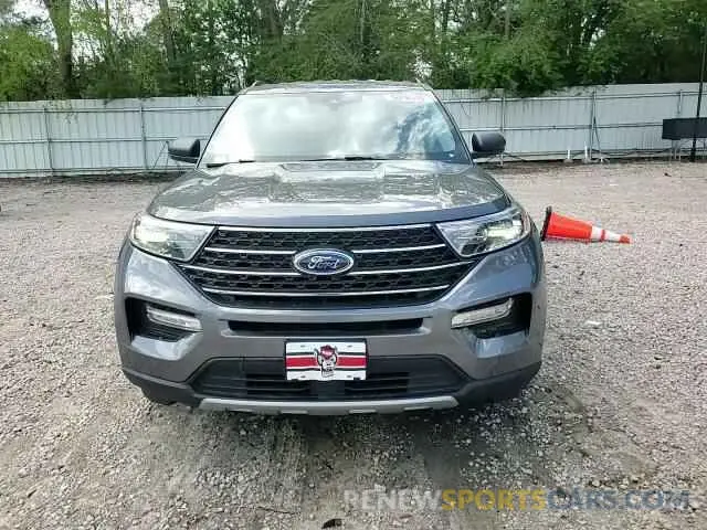 11 Photograph of a damaged car 1FMSK7DH9NGB64322 FORD EXPLORER 2022