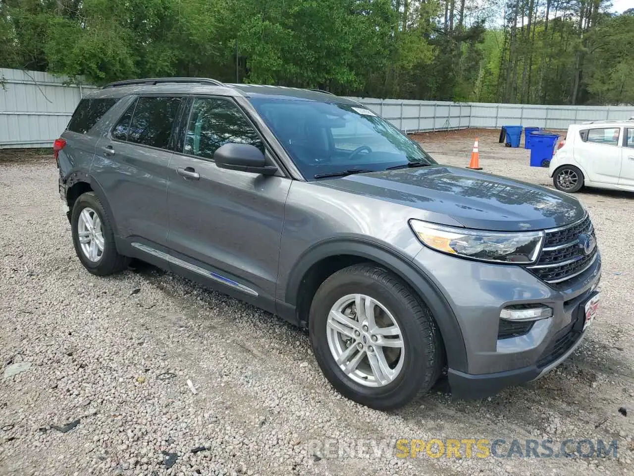 4 Photograph of a damaged car 1FMSK7DH9NGB64322 FORD EXPLORER 2022