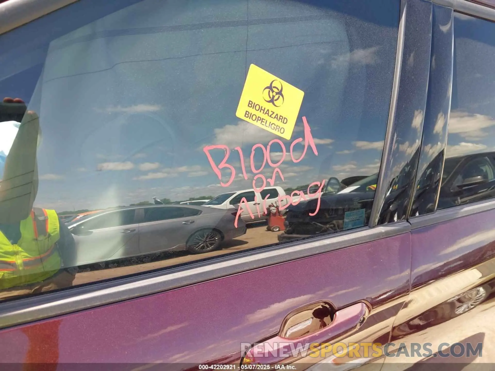 15 Photograph of a damaged car 1FMSK7DHXNGA33433 FORD EXPLORER 2022