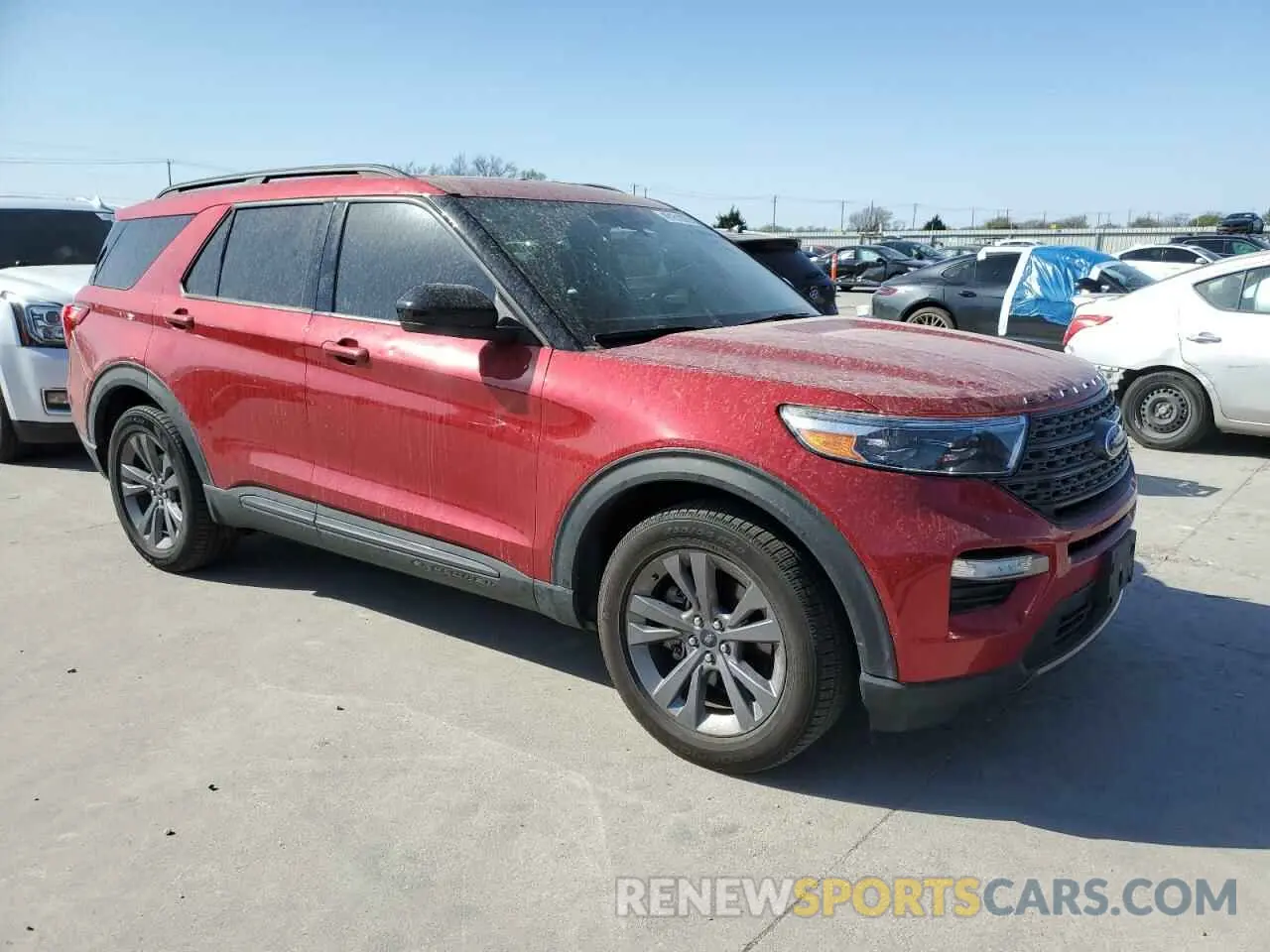 4 Photograph of a damaged car 1FMSK7DHXNGA76072 FORD EXPLORER 2022