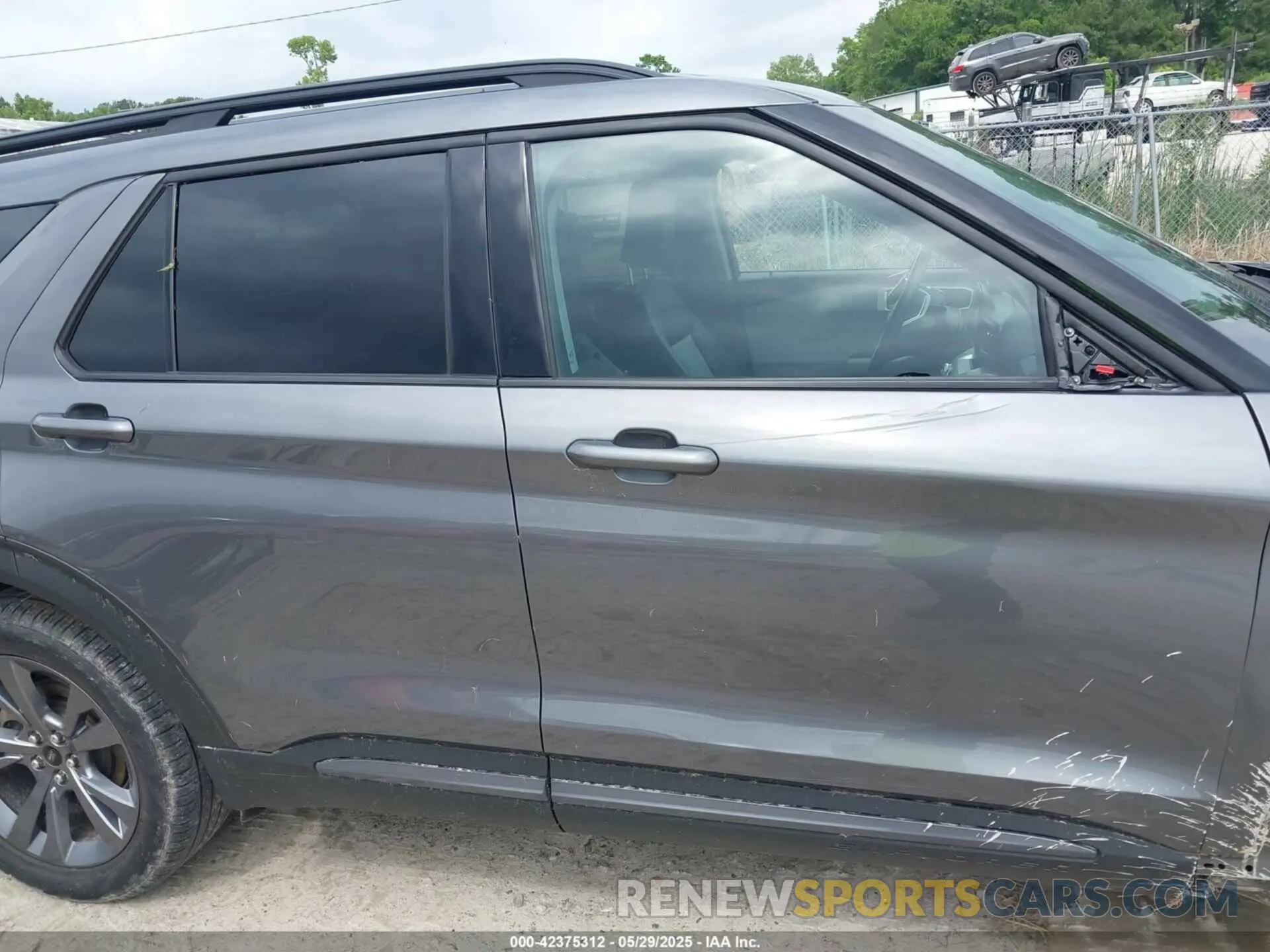 13 Photograph of a damaged car 1FMSK7DHXNGB36481 FORD EXPLORER 2022