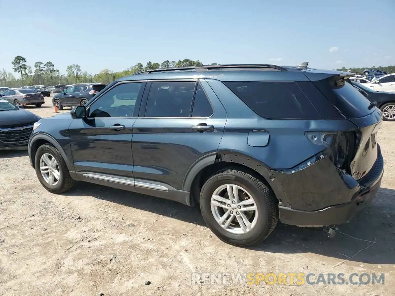 2 Photograph of a damaged car 1FMSK7DHXNGB81341 FORD EXPLORER 2022