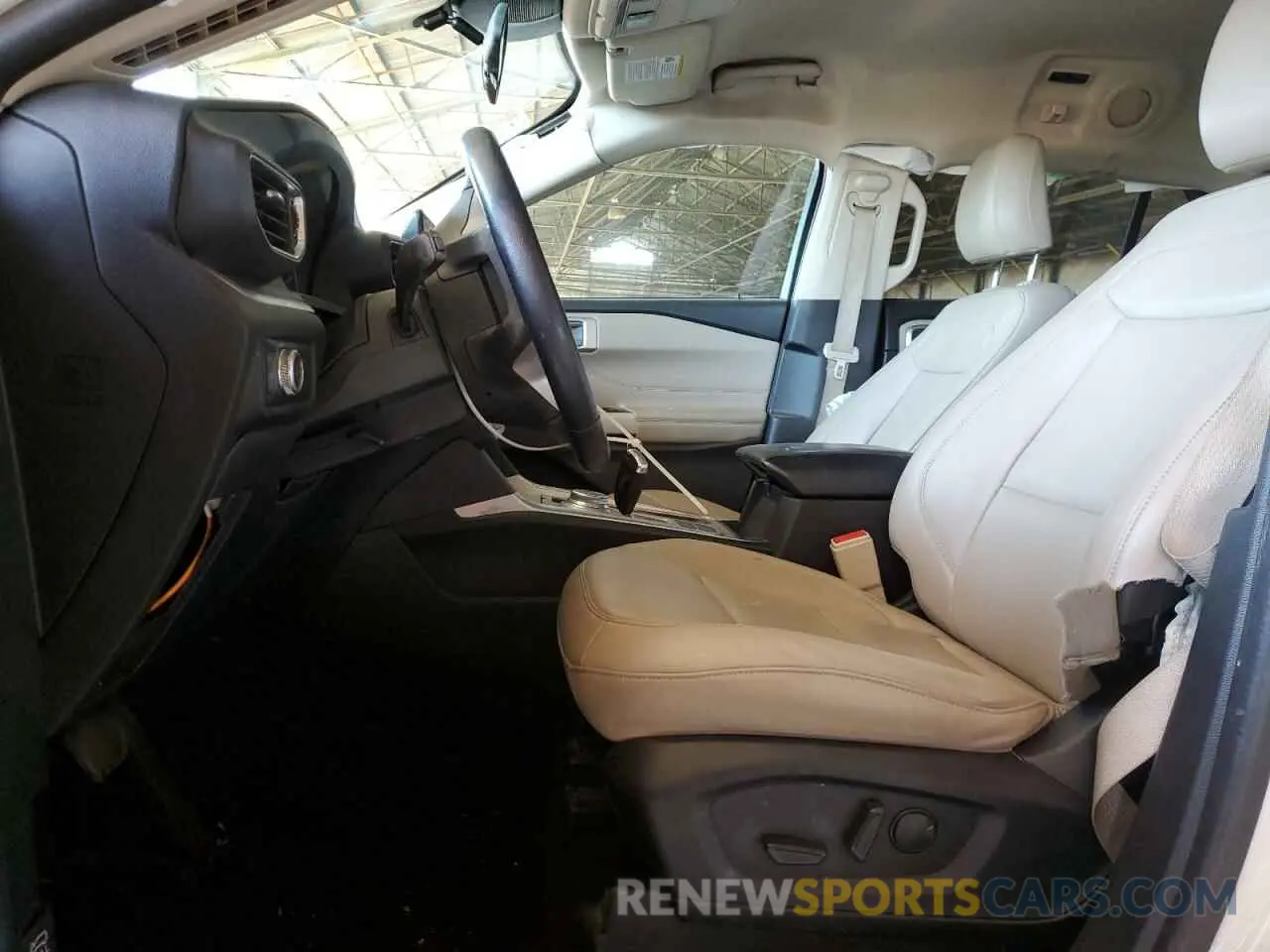 7 Photograph of a damaged car 1FMSK7DHXNGC02432 FORD EXPLORER 2022