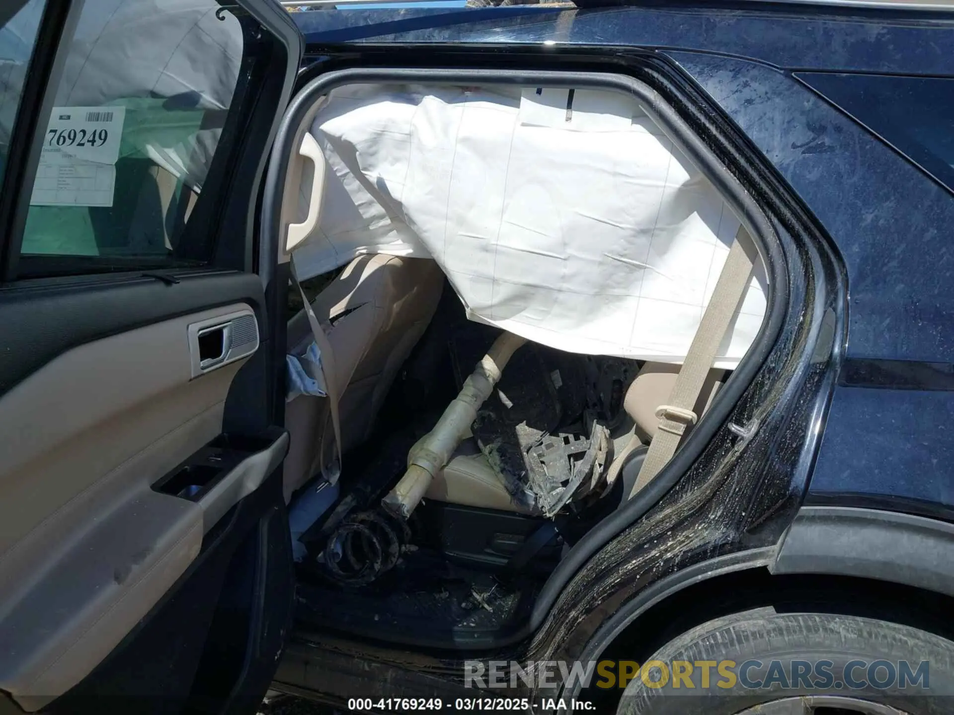 8 Photograph of a damaged car 1FMSK7FH1NGA57116 FORD EXPLORER 2022
