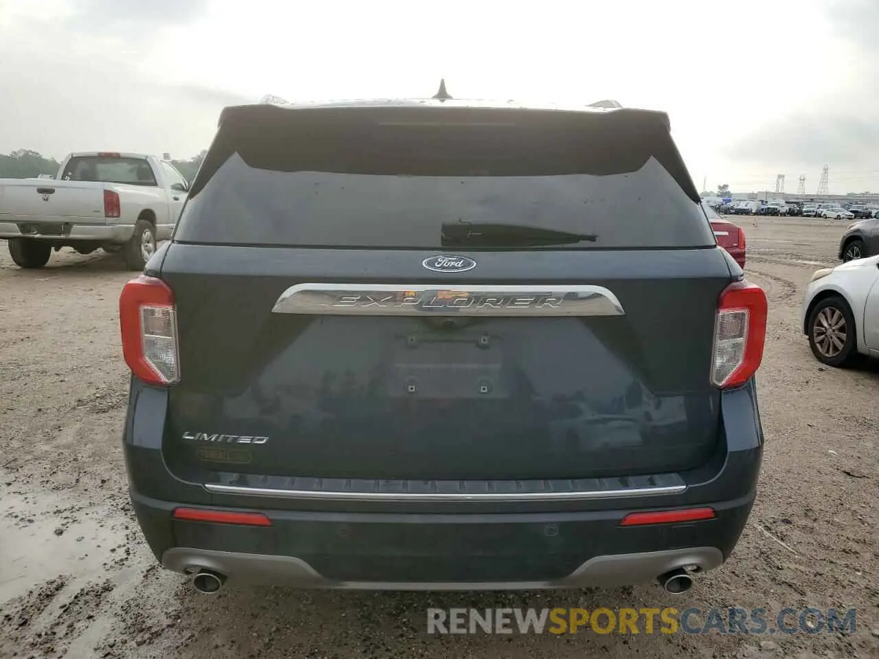 6 Photograph of a damaged car 1FMSK7FH2NGA20267 FORD EXPLORER 2022