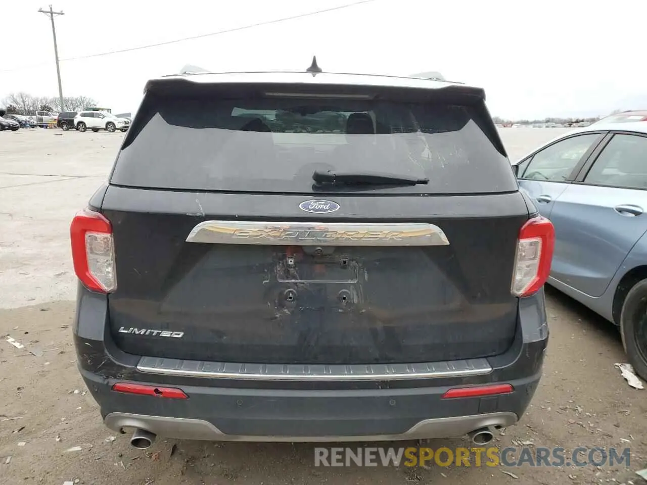 6 Photograph of a damaged car 1FMSK7FH2NGA62728 FORD EXPLORER 2022