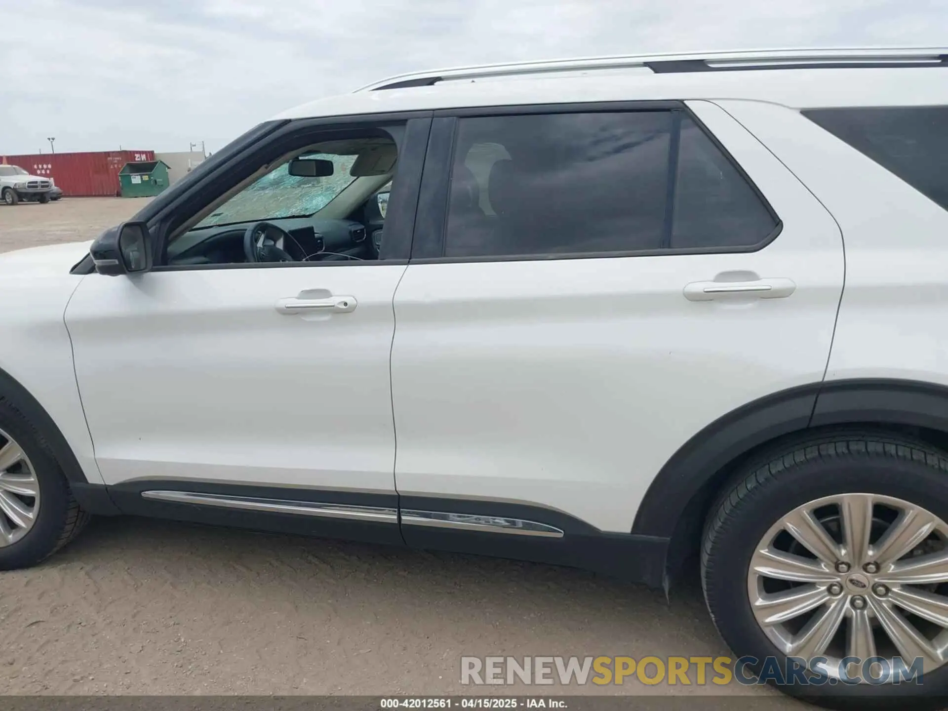 14 Photograph of a damaged car 1FMSK7FH3NGA19175 FORD EXPLORER 2022