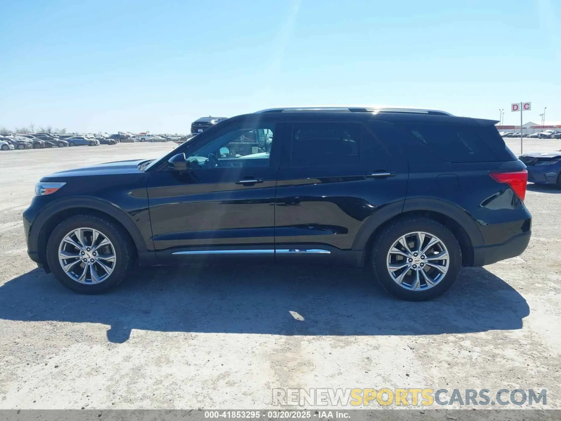 14 Photograph of a damaged car 1FMSK7FH4NGA78557 FORD EXPLORER 2022