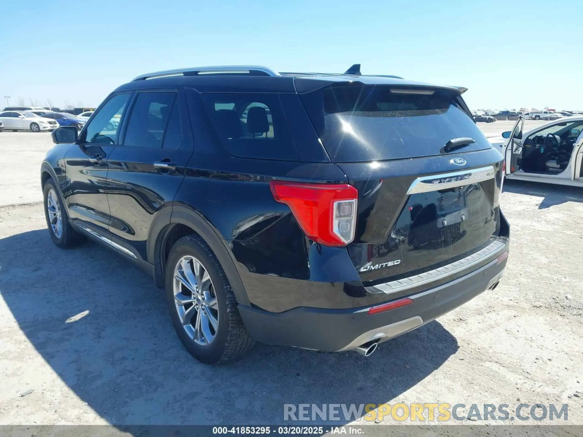 3 Photograph of a damaged car 1FMSK7FH4NGA78557 FORD EXPLORER 2022
