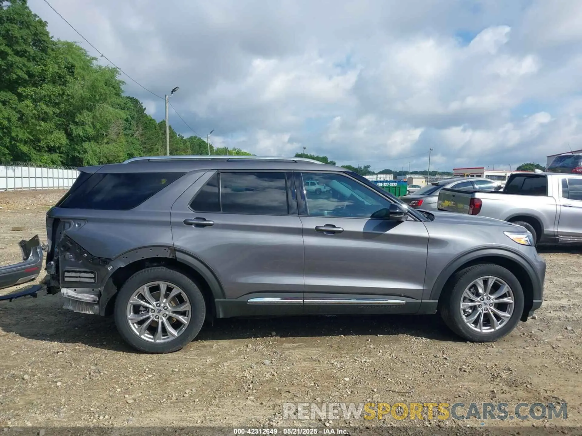 14 Photograph of a damaged car 1FMSK7FH4NGA90188 FORD EXPLORER 2022
