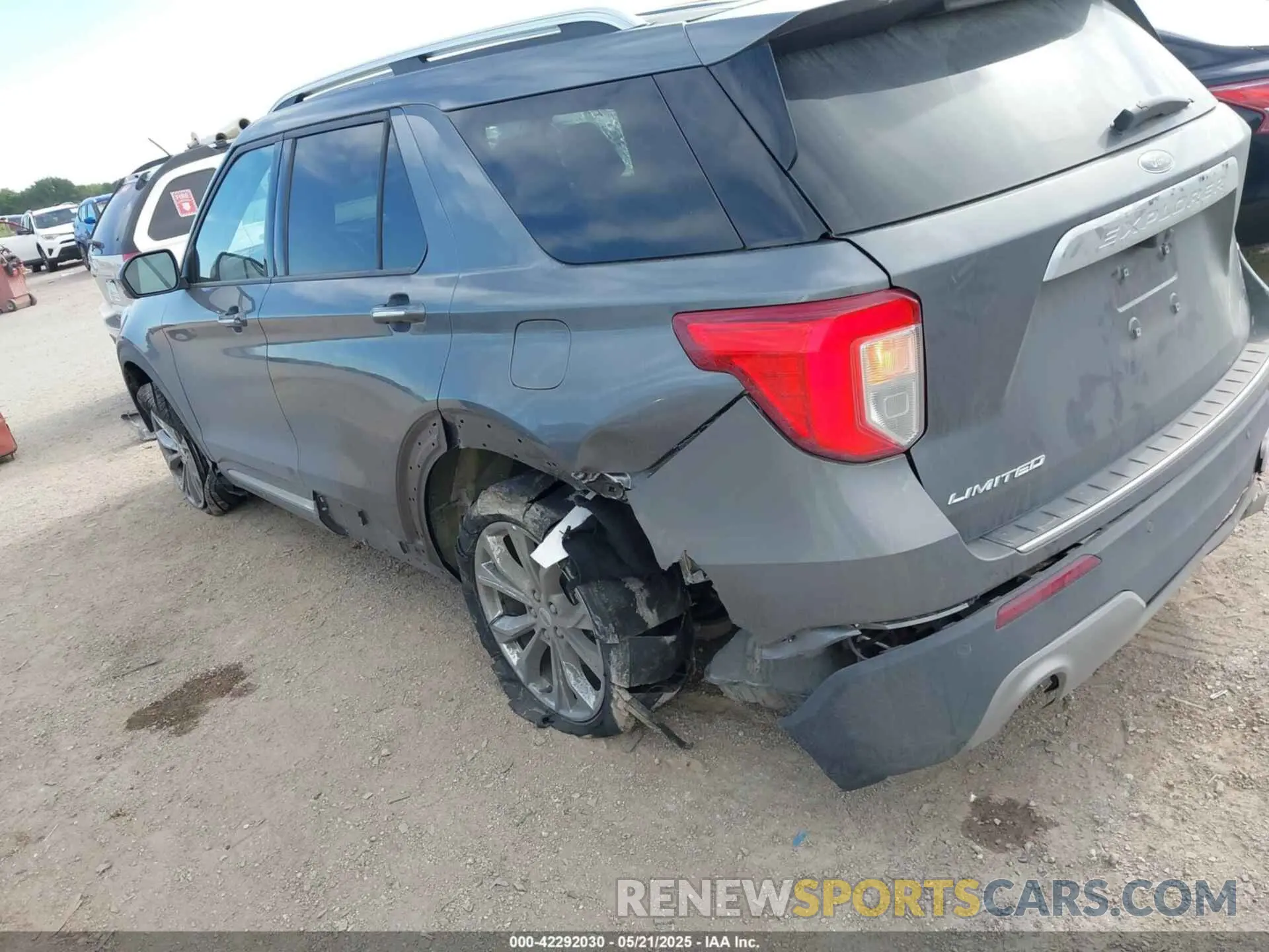 6 Photograph of a damaged car 1FMSK7FH6NGA94680 FORD EXPLORER 2022