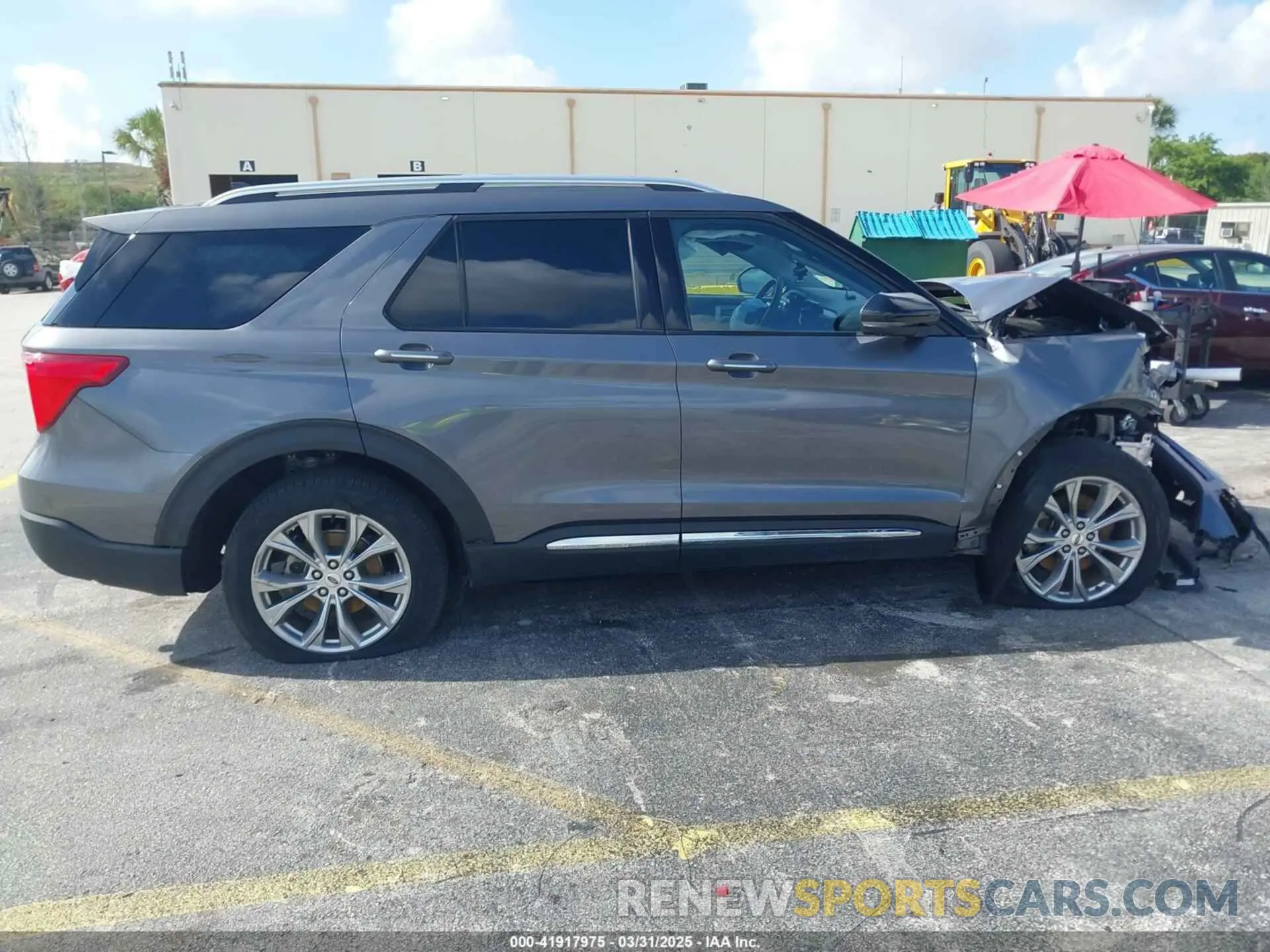 13 Photograph of a damaged car 1FMSK7FH8NGA63785 FORD EXPLORER 2022