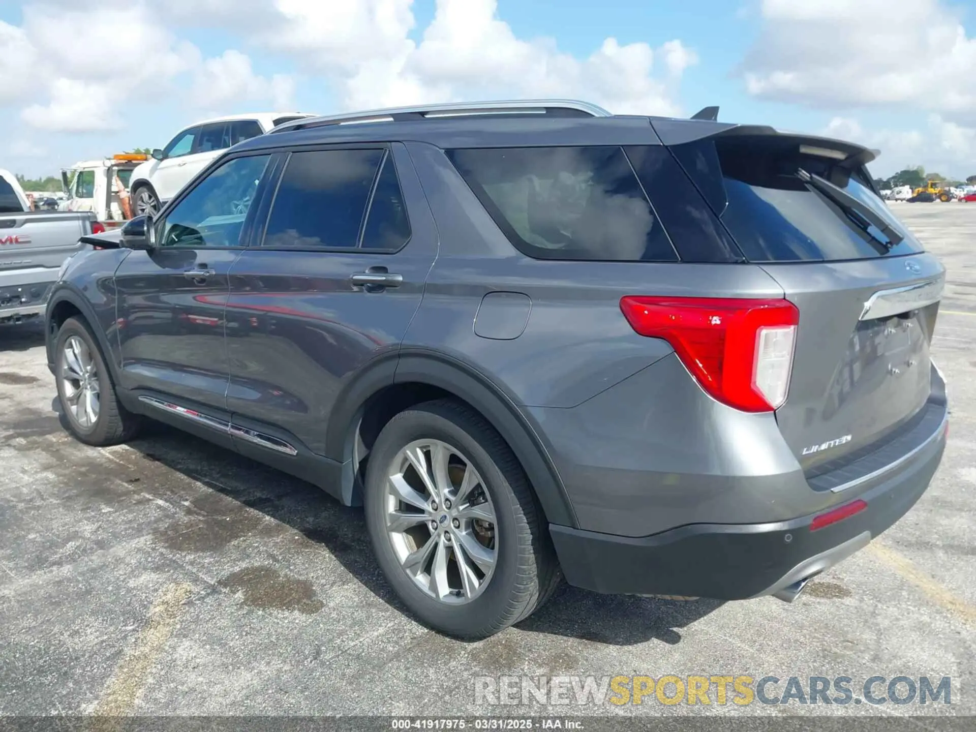3 Photograph of a damaged car 1FMSK7FH8NGA63785 FORD EXPLORER 2022