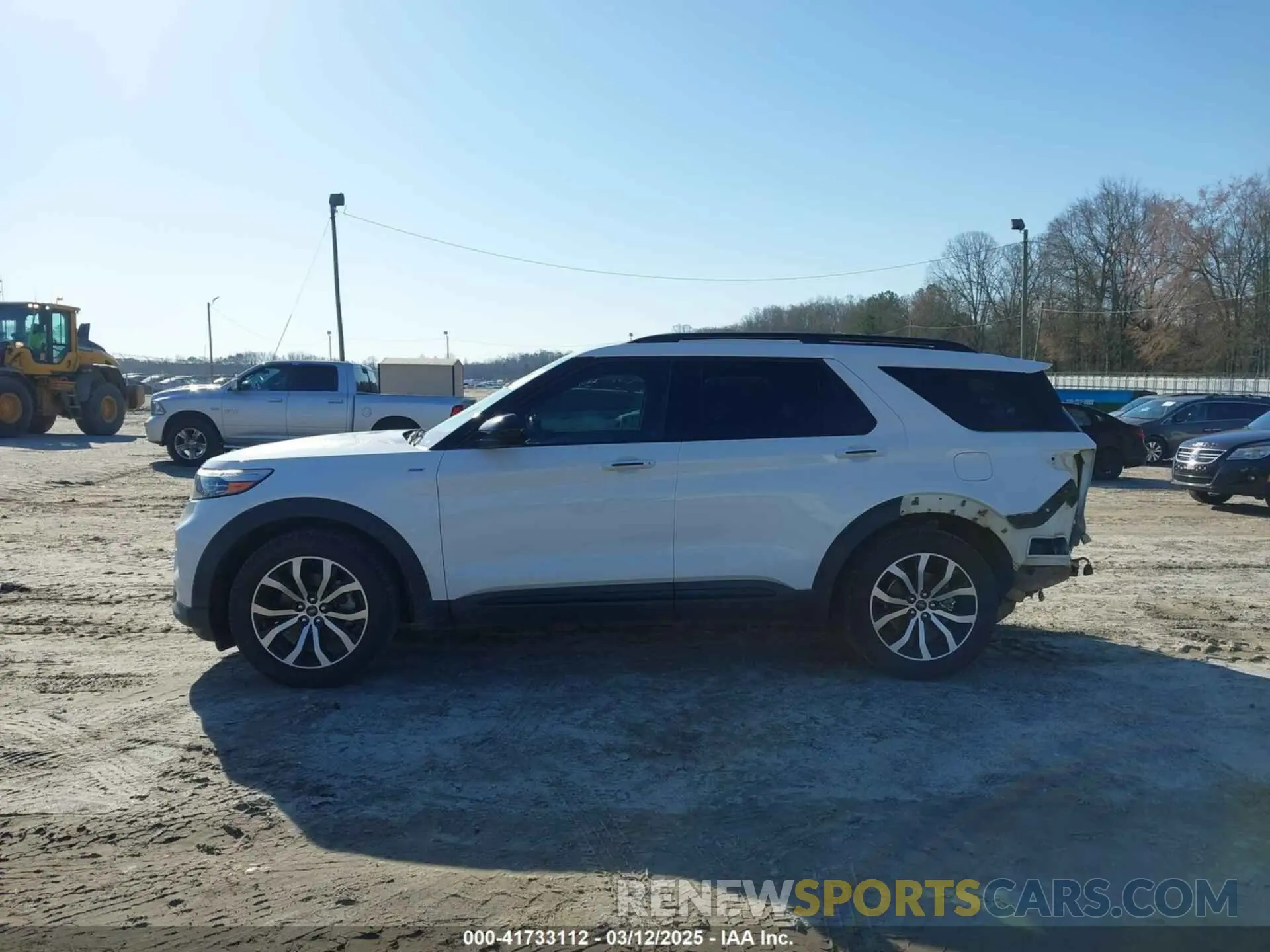 15 Photograph of a damaged car 1FMSK7KH1NGA28074 FORD EXPLORER 2022