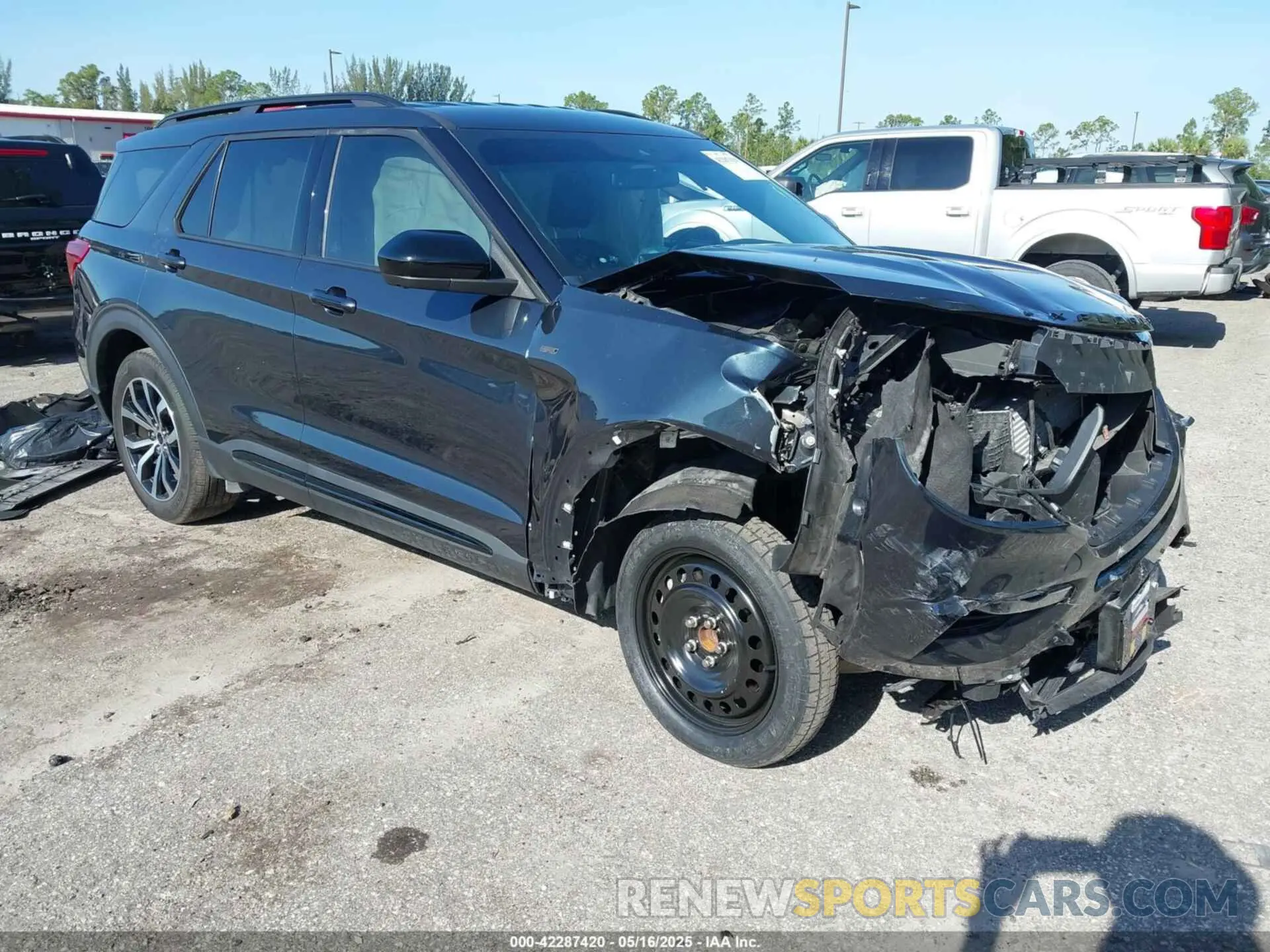 1 Photograph of a damaged car 1FMSK7KH9NGB68860 FORD EXPLORER 2022