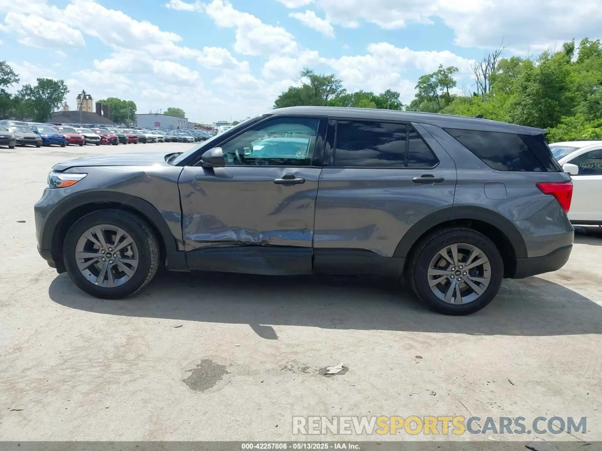 14 Photograph of a damaged car 1FMSK8BH2NGA59887 FORD EXPLORER 2022