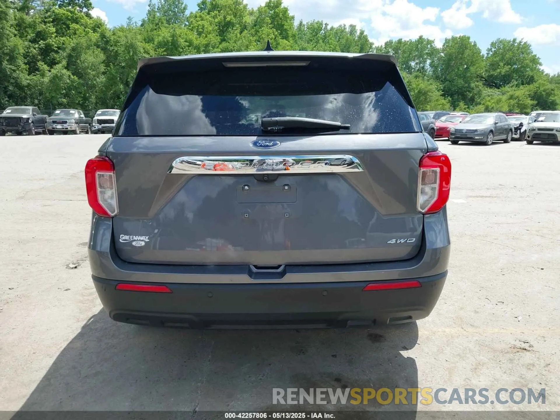 16 Photograph of a damaged car 1FMSK8BH2NGA59887 FORD EXPLORER 2022