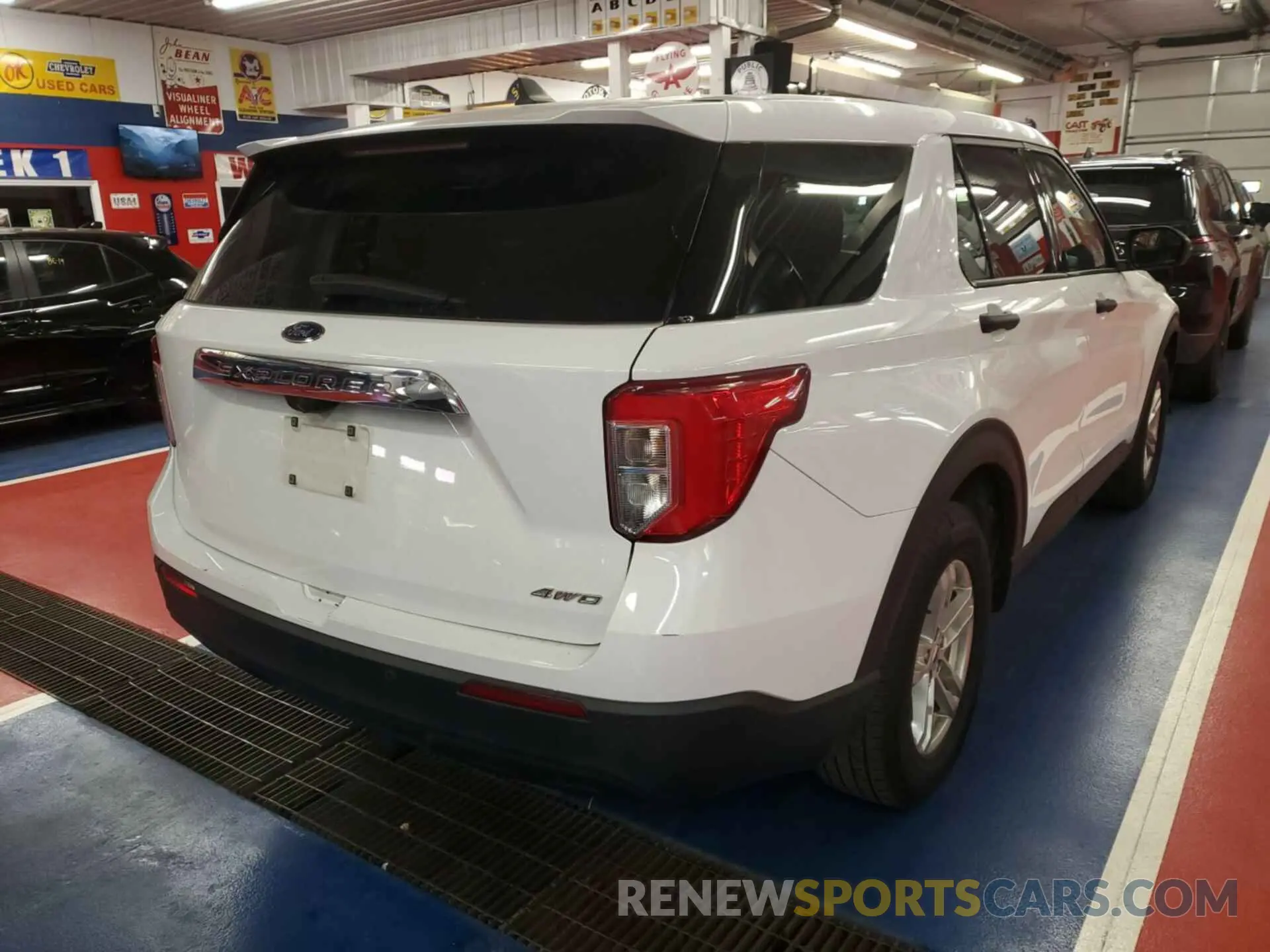 15 Photograph of a damaged car 1FMSK8BH6NGB29942 FORD EXPLORER 2022