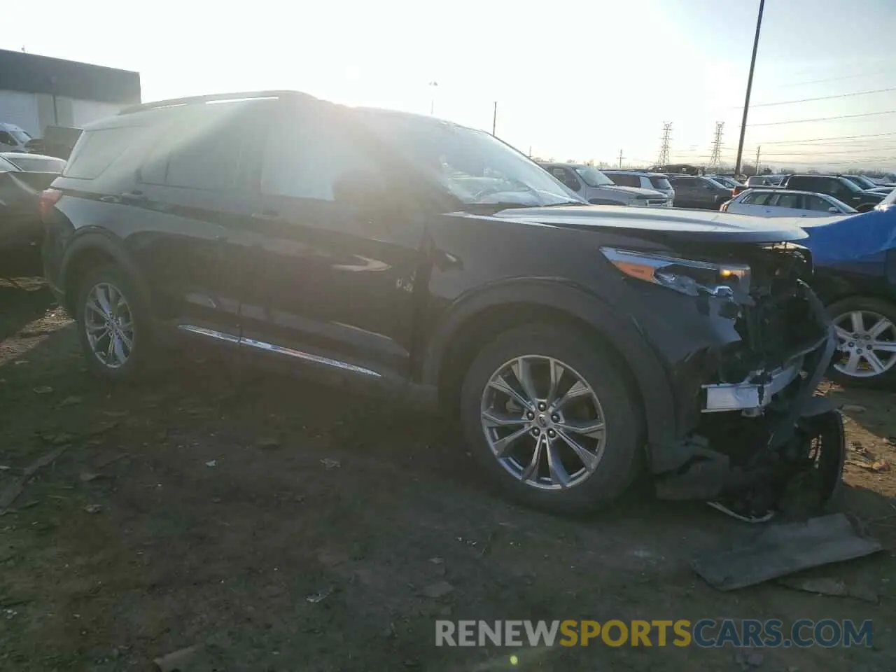 4 Photograph of a damaged car 1FMSK8DH1NGA91193 FORD EXPLORER 2022