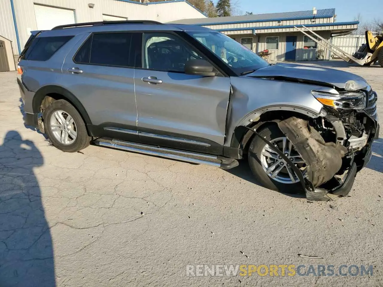 4 Photograph of a damaged car 1FMSK8DH1NGB93335 FORD EXPLORER 2022