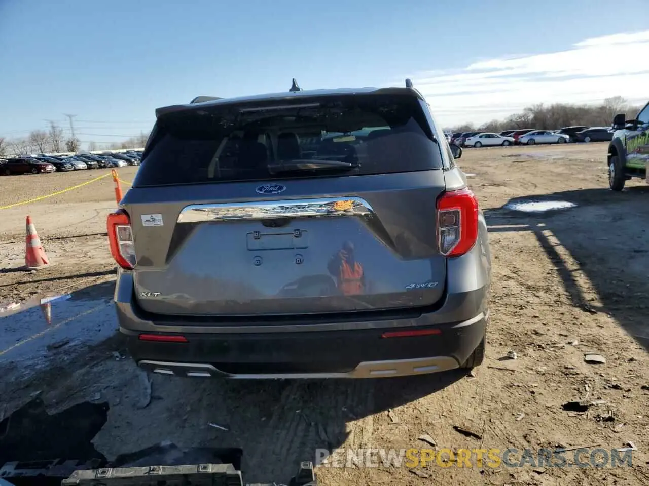 6 Photograph of a damaged car 1FMSK8DH1NGC04091 FORD EXPLORER 2022