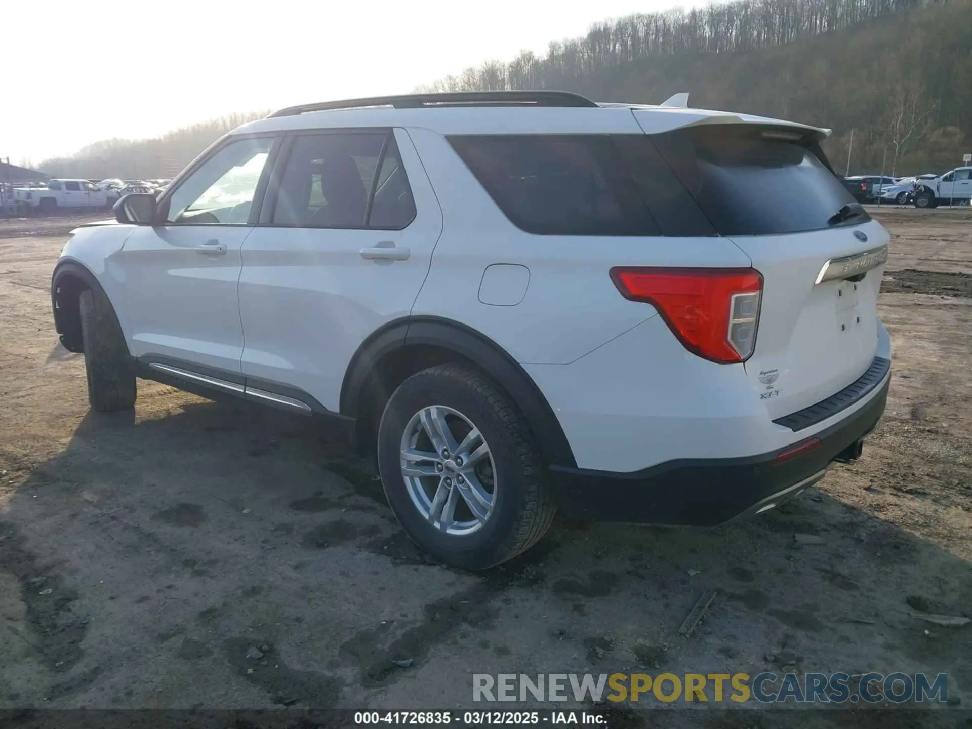 3 Photograph of a damaged car 1FMSK8DH2NGA22674 FORD EXPLORER 2022