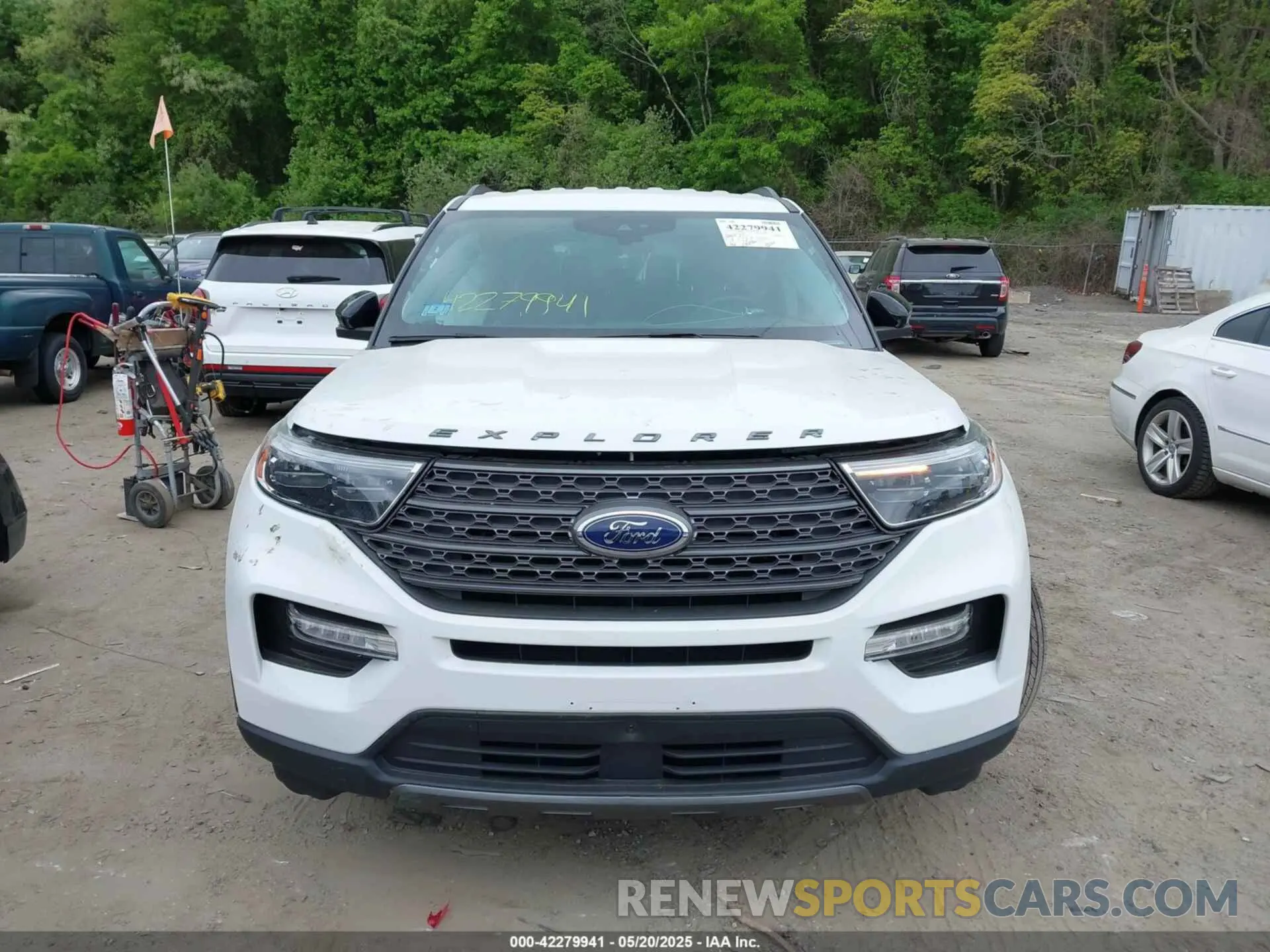 12 Photograph of a damaged car 1FMSK8DH2NGA54640 FORD EXPLORER 2022