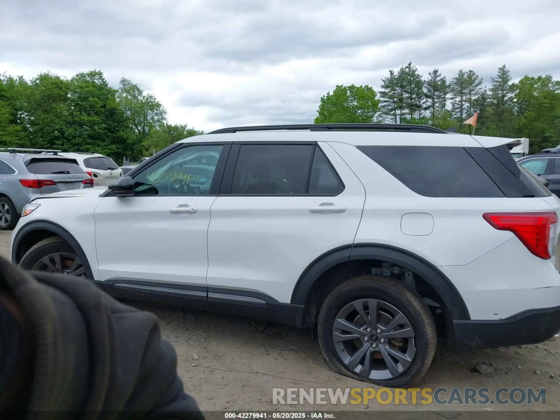 14 Photograph of a damaged car 1FMSK8DH2NGA54640 FORD EXPLORER 2022