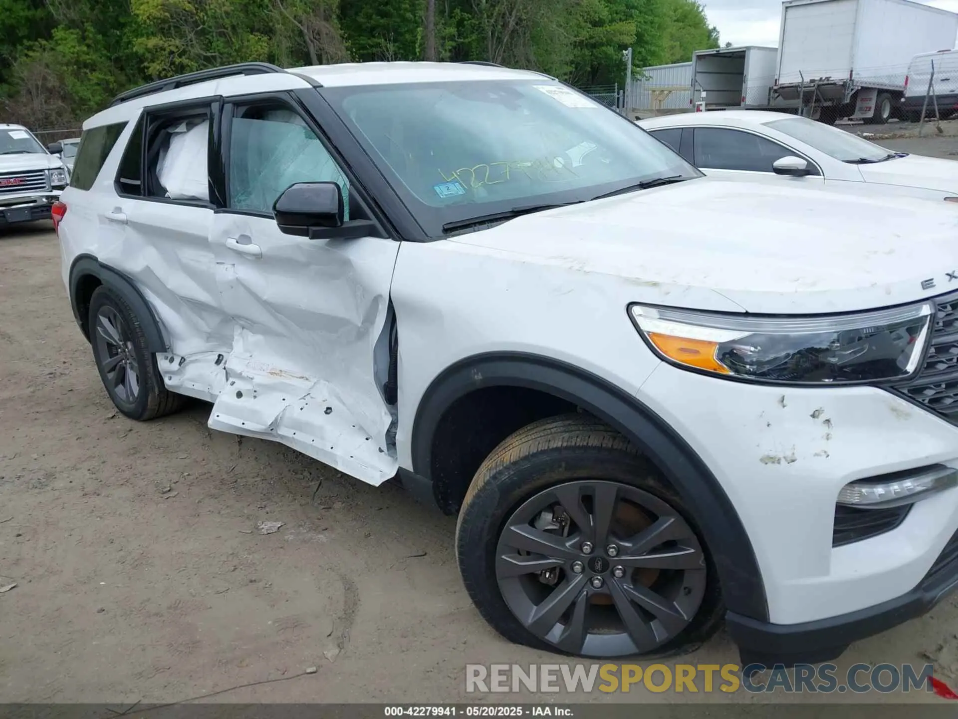 6 Photograph of a damaged car 1FMSK8DH2NGA54640 FORD EXPLORER 2022