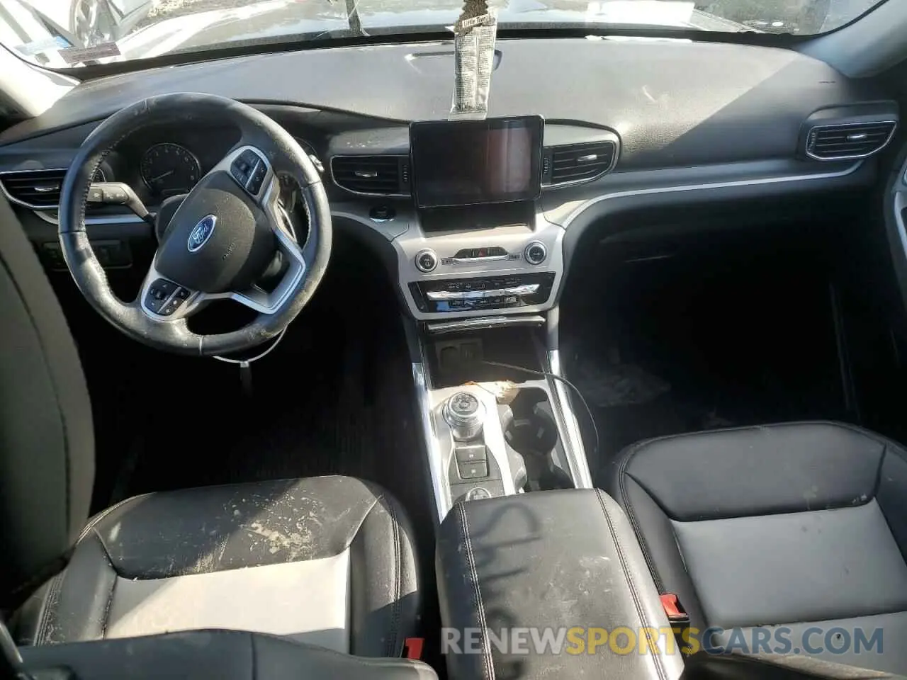 8 Photograph of a damaged car 1FMSK8DH2NGB52969 FORD EXPLORER 2022