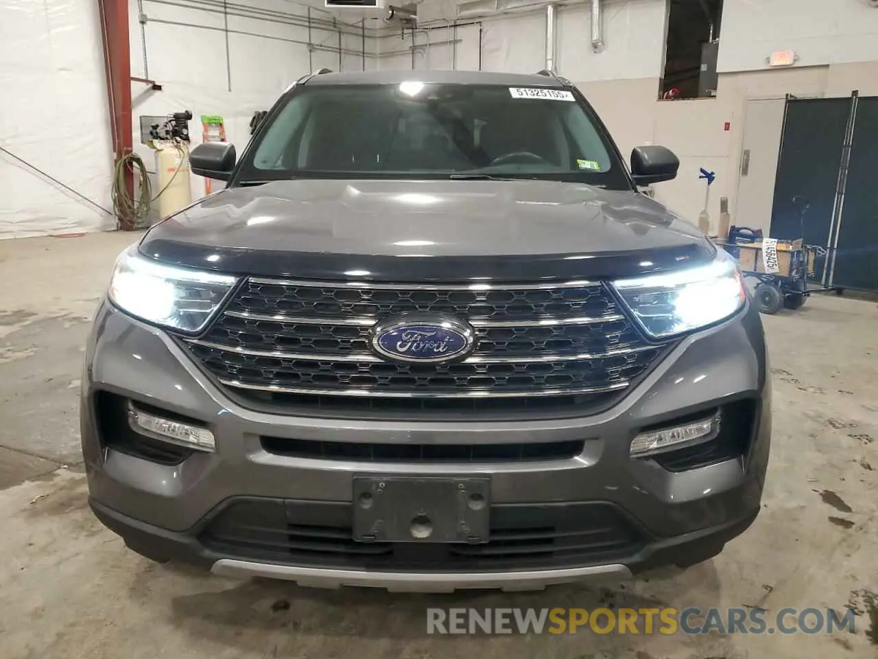 5 Photograph of a damaged car 1FMSK8DH3NGB09256 FORD EXPLORER 2022