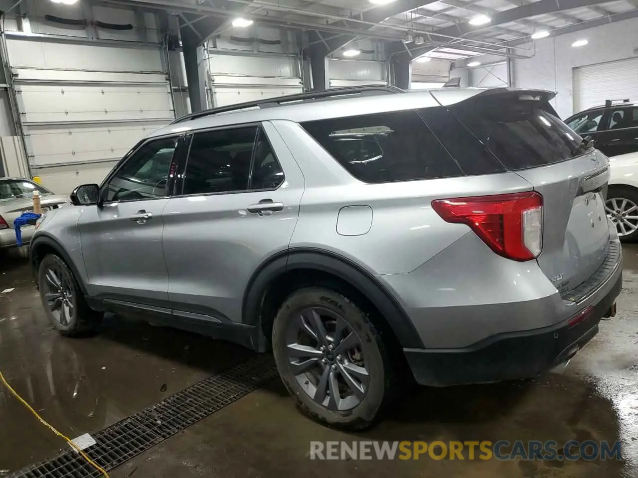 2 Photograph of a damaged car 1FMSK8DH3NGB15185 FORD EXPLORER 2022