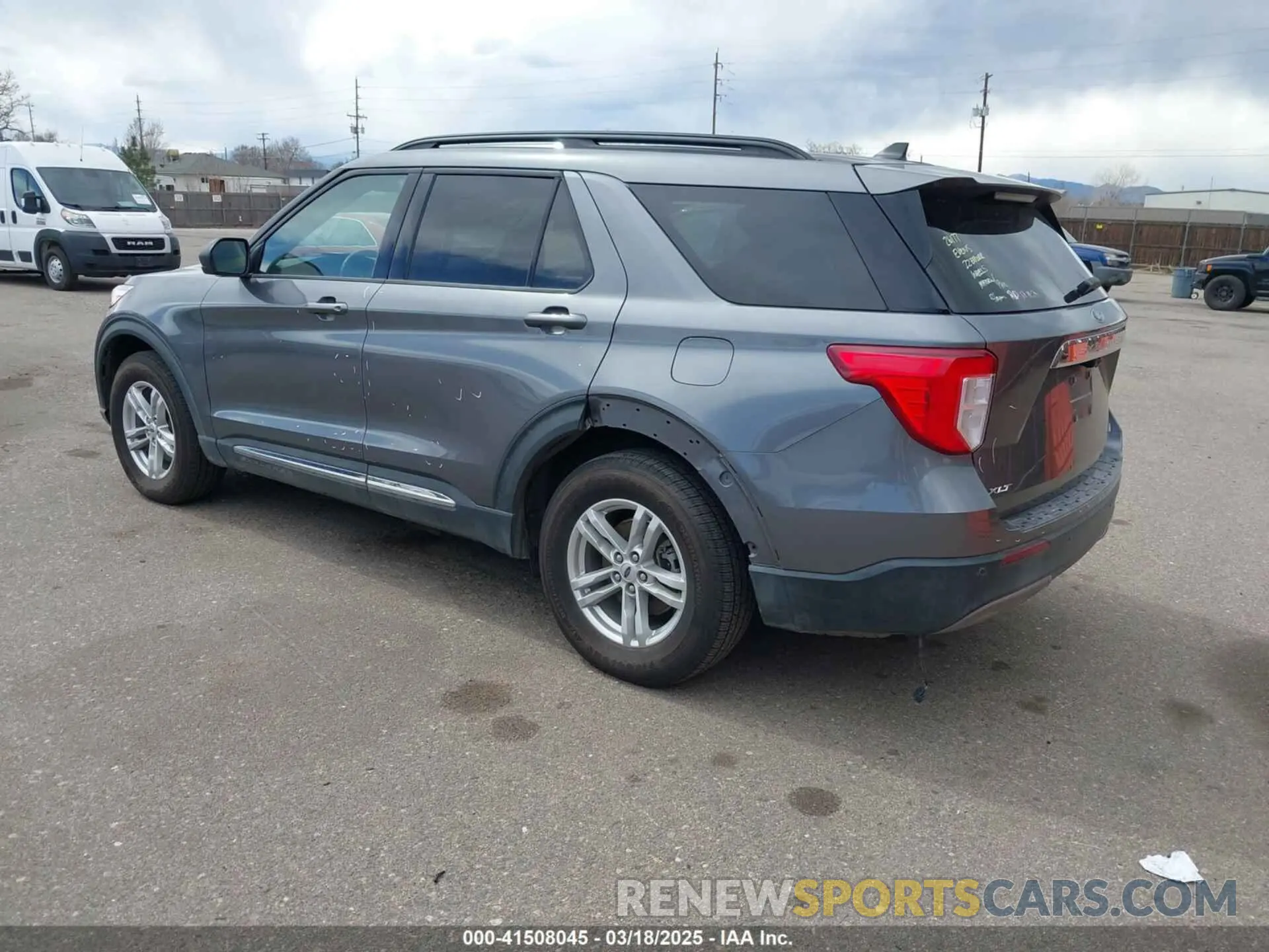 3 Photograph of a damaged car 1FMSK8DH4NGA11739 FORD EXPLORER 2022