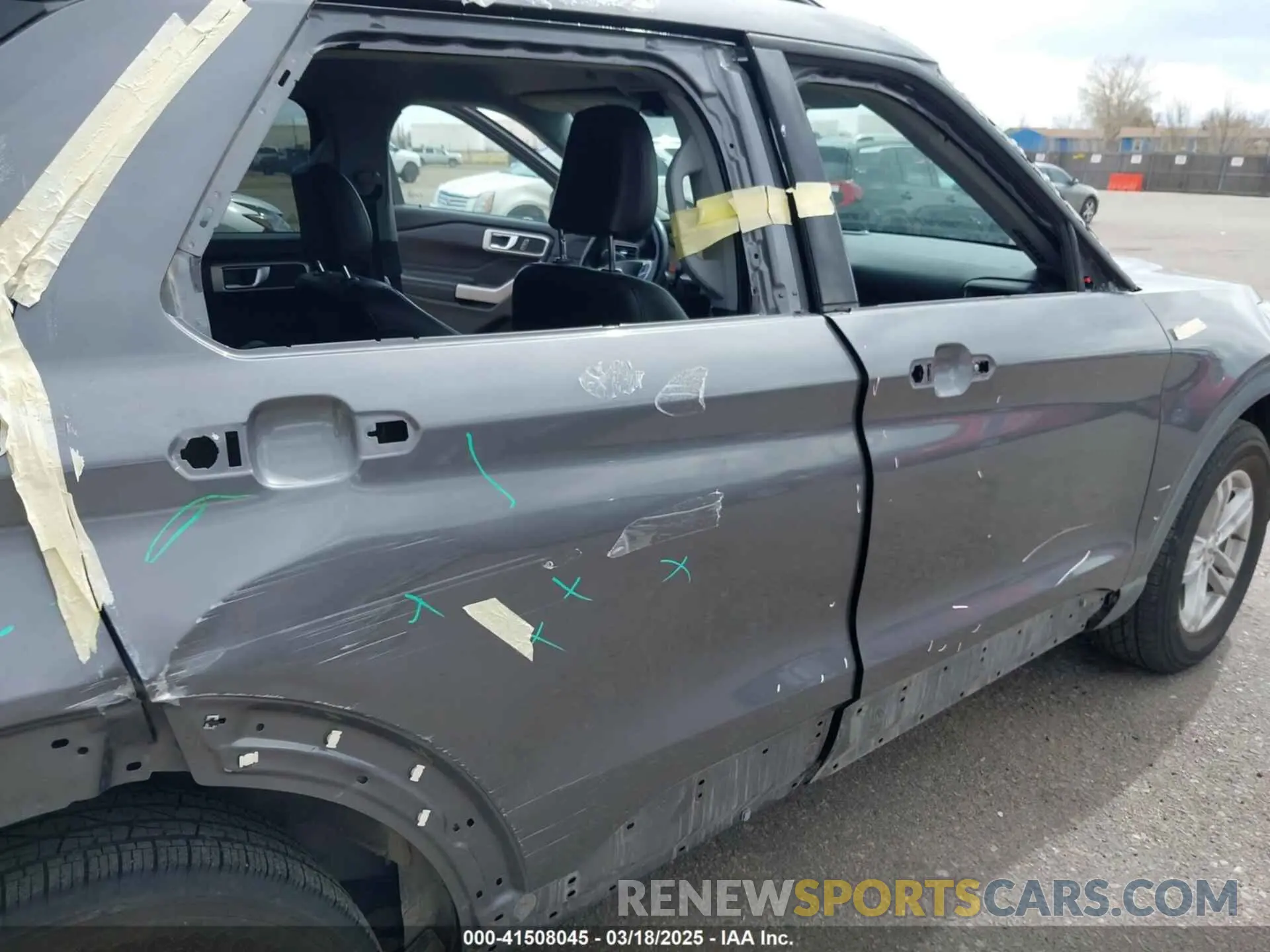 6 Photograph of a damaged car 1FMSK8DH4NGA11739 FORD EXPLORER 2022