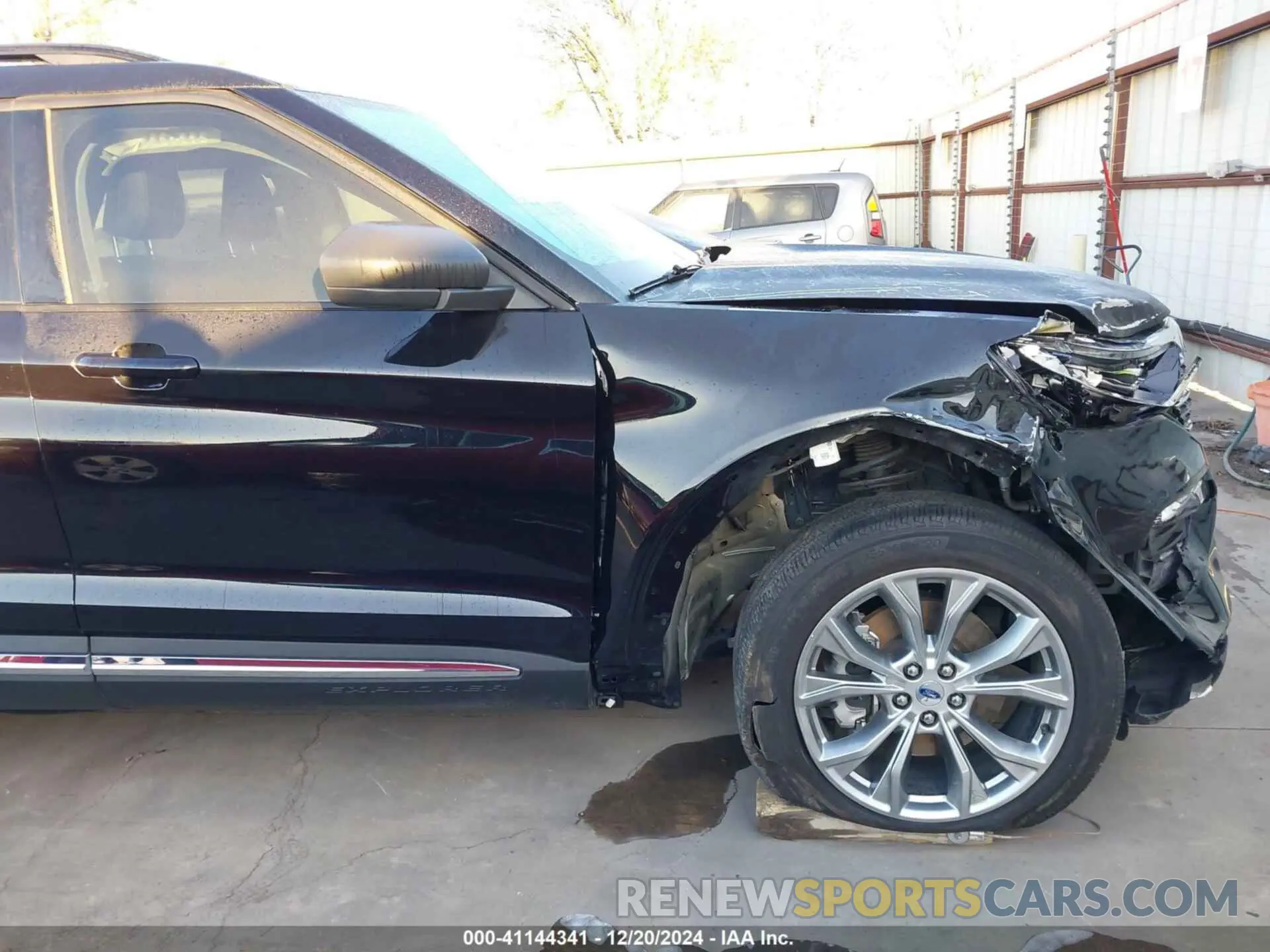18 Photograph of a damaged car 1FMSK8DH4NGA59581 FORD EXPLORER 2022