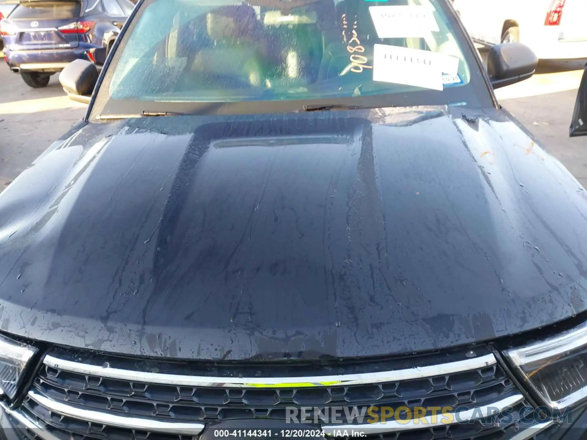 19 Photograph of a damaged car 1FMSK8DH4NGA59581 FORD EXPLORER 2022