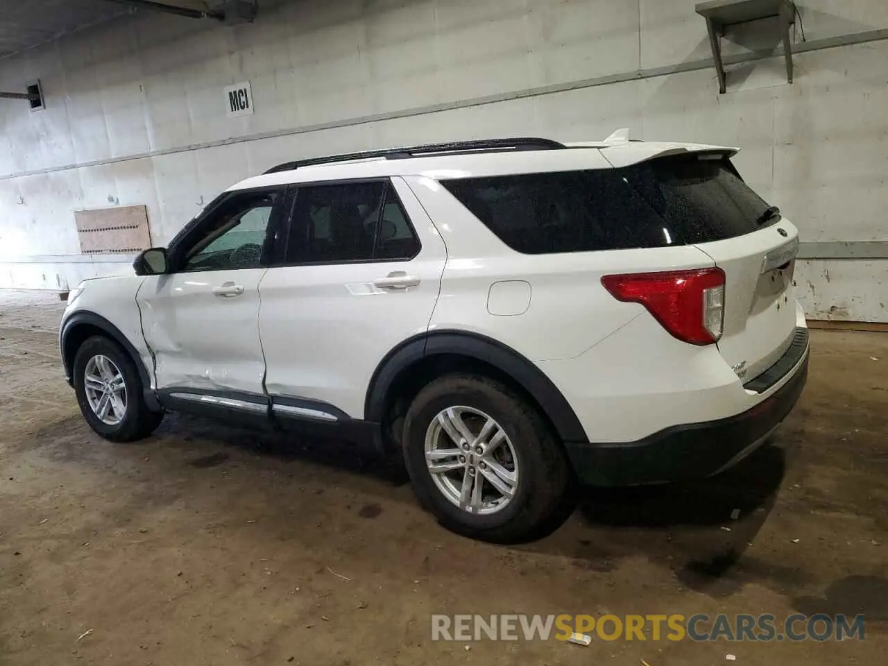 2 Photograph of a damaged car 1FMSK8DH4NGB74522 FORD EXPLORER 2022