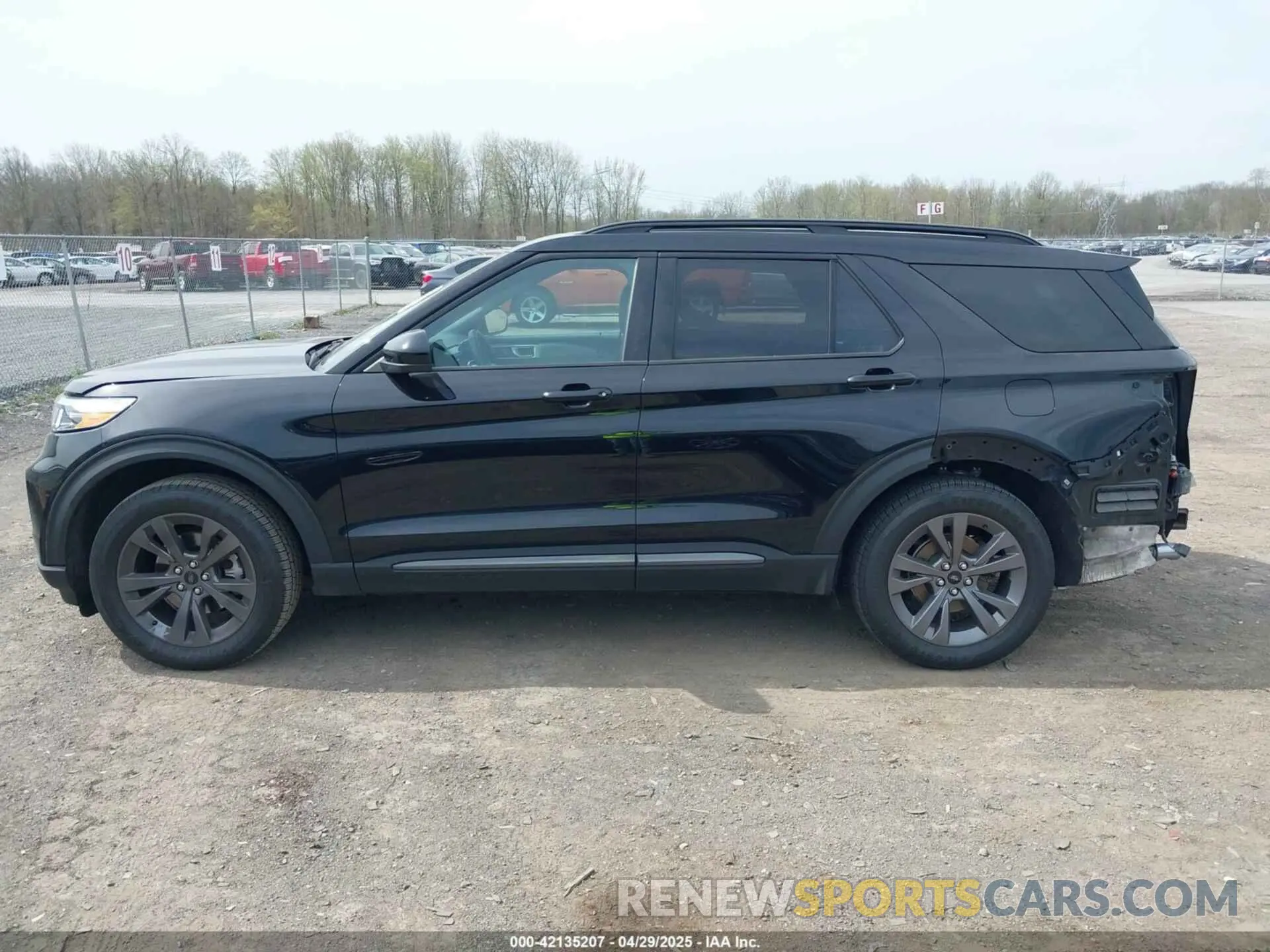 14 Photograph of a damaged car 1FMSK8DH4NGC33861 FORD EXPLORER 2022