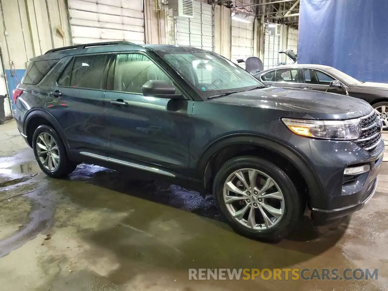 4 Photograph of a damaged car 1FMSK8DH4NGC51034 FORD EXPLORER 2022